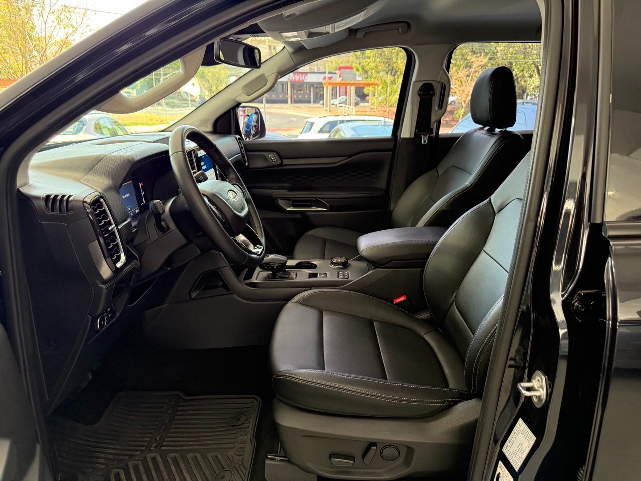 FORD Ranger 3.0 V6 24V 4X4 XLT TURBO DIESEL CABINE DUPLA AUTOMÁTICO