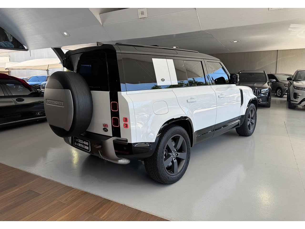 LAND ROVER Defender 110 3.0 24V 4P D300 TURBO DIESEL MHEV X-DYNAMIC S AWD AUTOMÁTICO