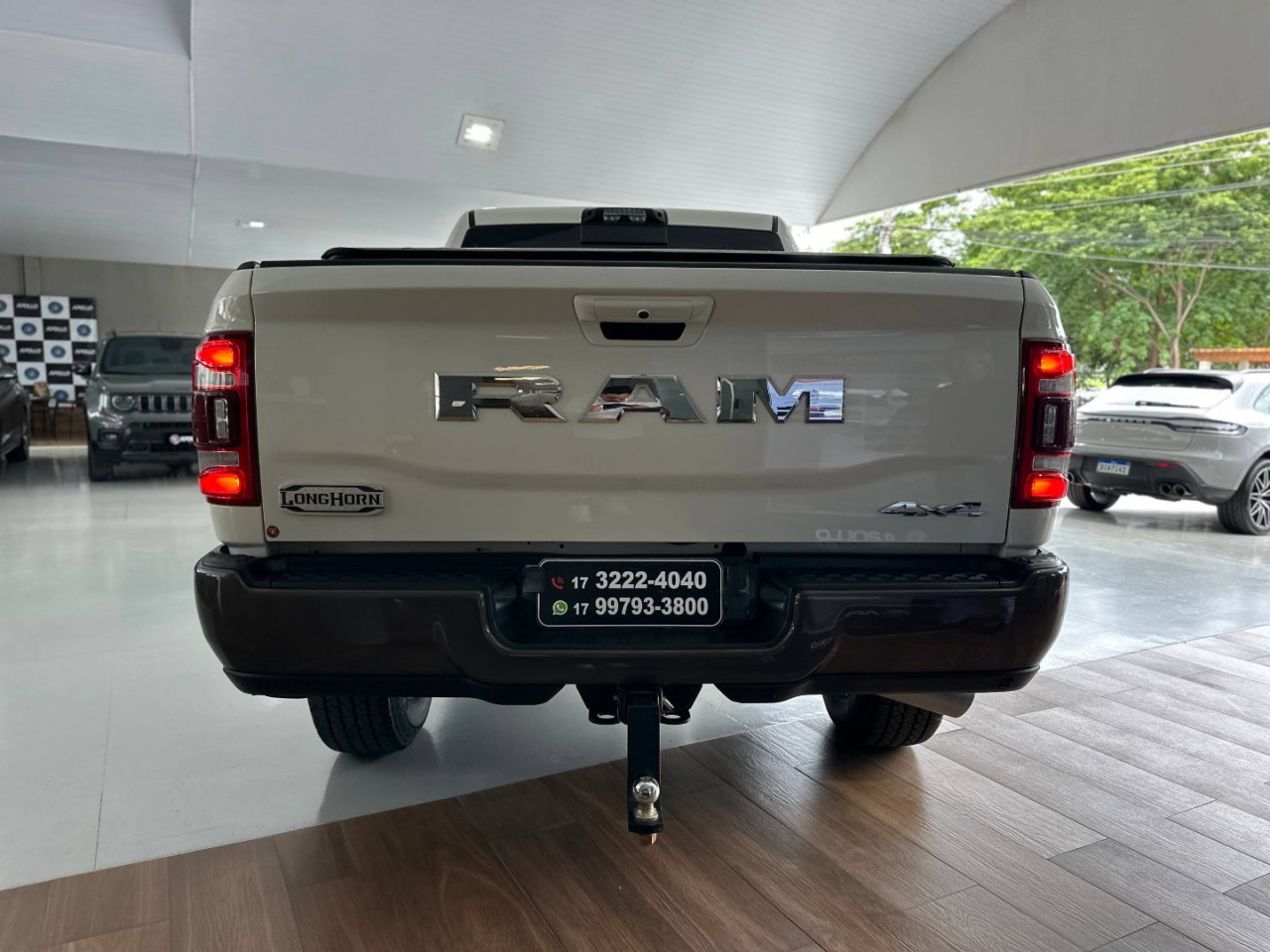 RAM 3500 6.7 I6 LIMITED LONG HORN CABINE DUPLA 4X4 TURBO DIESEL AUTOMÁTICO