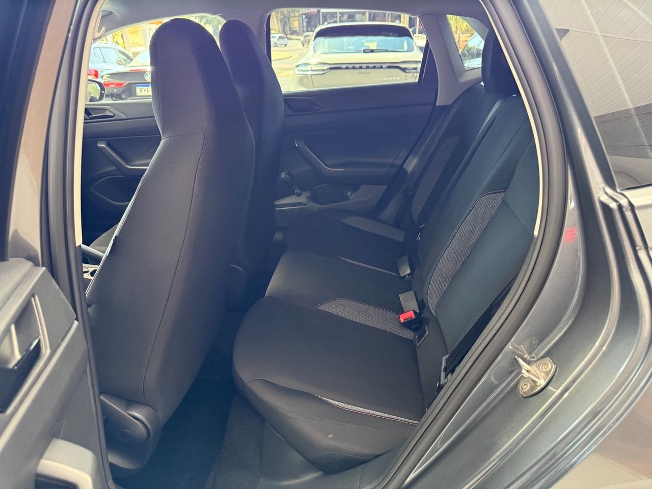 VOLKSWAGEN Polo Hatch 1.0 12V 4P MPI TRACK 1st EDITION