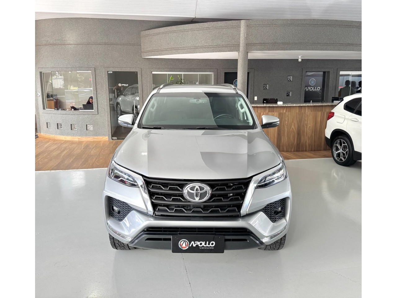 Hilux SW4 2.7 16V 4P FLEX SRV 7 LUGARES AUTOMÁTICO