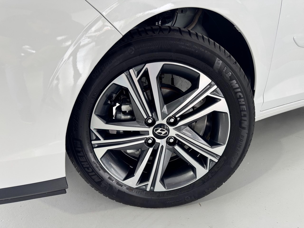 HB 20 Sedan 1.0 12V 4P FLEX TGDI TURBO COMFORT AUTOMÁTICO