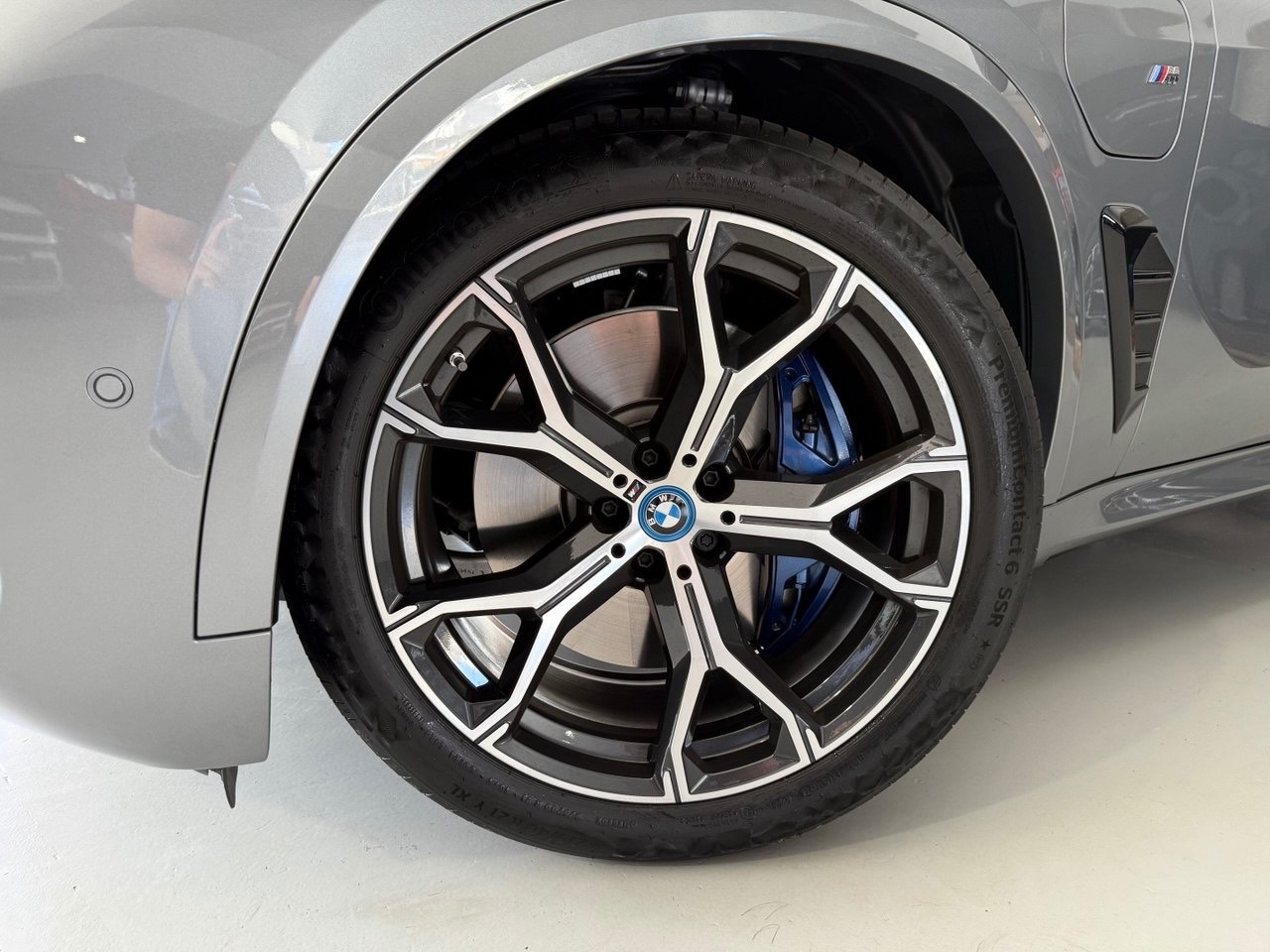 BMW X5 3.0 I6 4P TURBO HÍBRIDO XDRIVE50E M SPORT AUTOMÁTICO