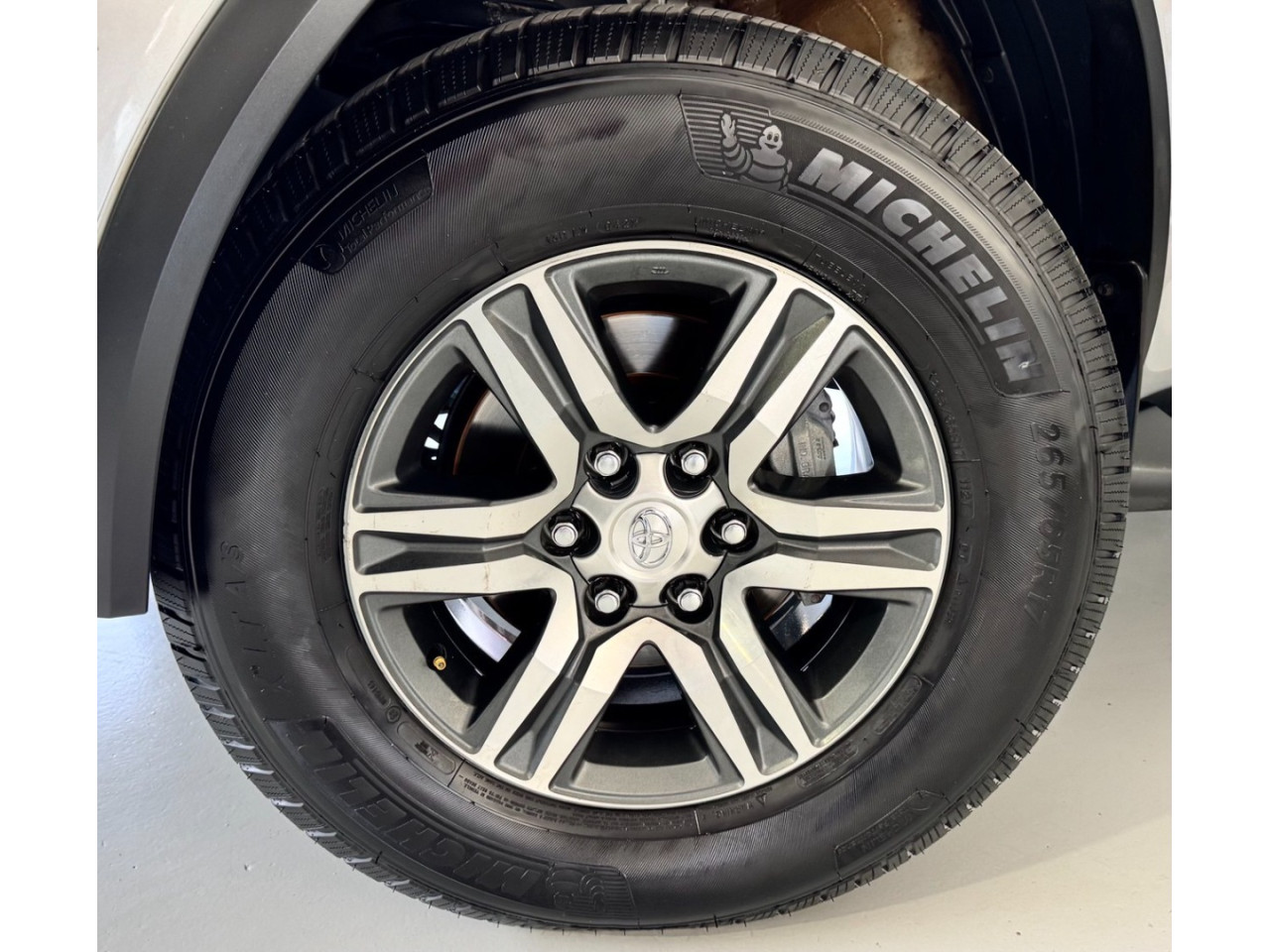Hilux SW4 2.7 16V 4P FLEX SRV 7 LUGARES AUTOMÁTICO
