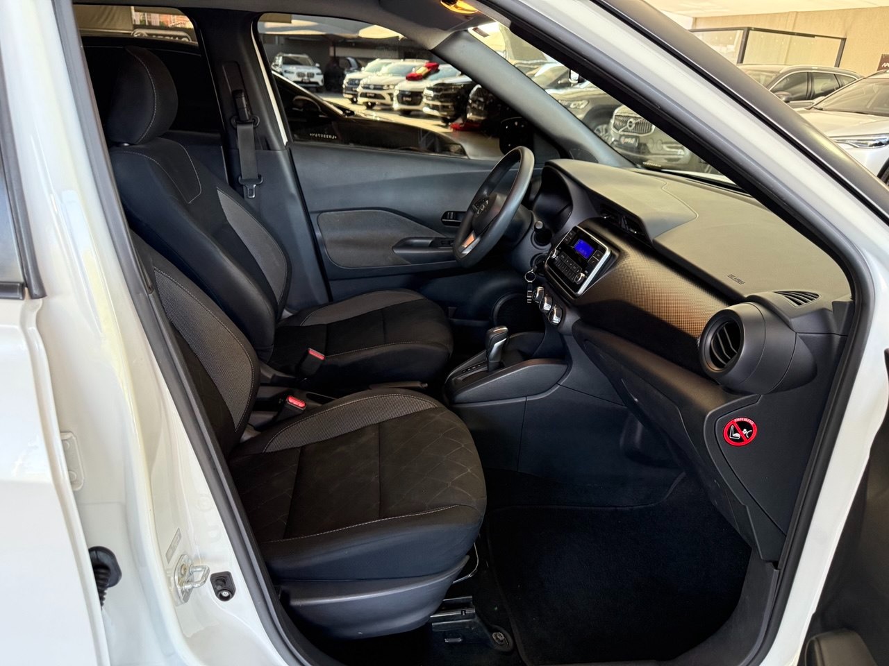Kicks 1.6 16V 4P FLEXSTART S X-TRONIC AUTOMÁTICO CVT
