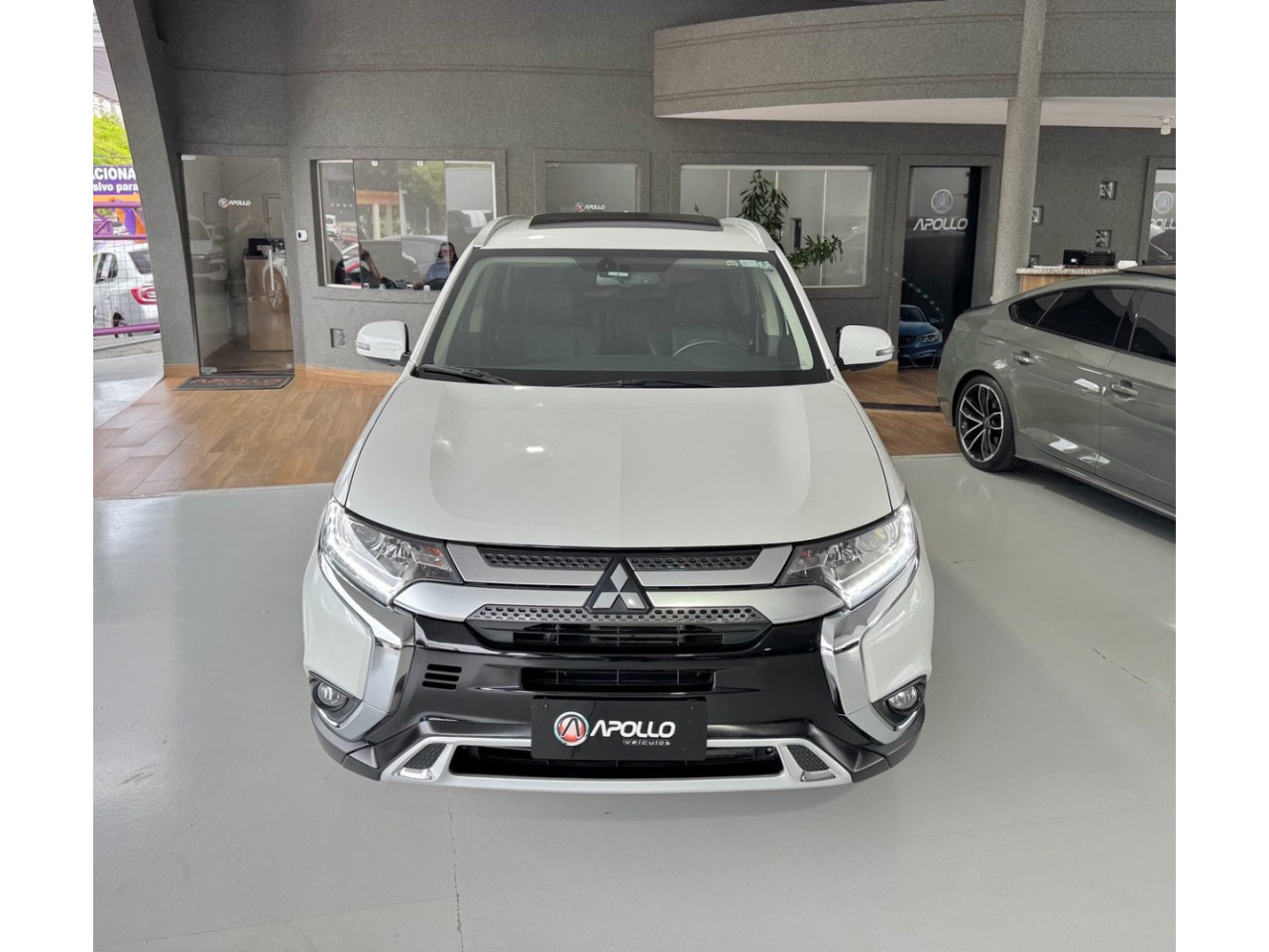 Outlander 2.0 16V 4P HPE AUTOMÁTICO