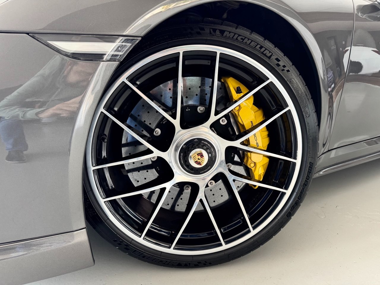 911 3.8 S TURBO 6 CILINDROS