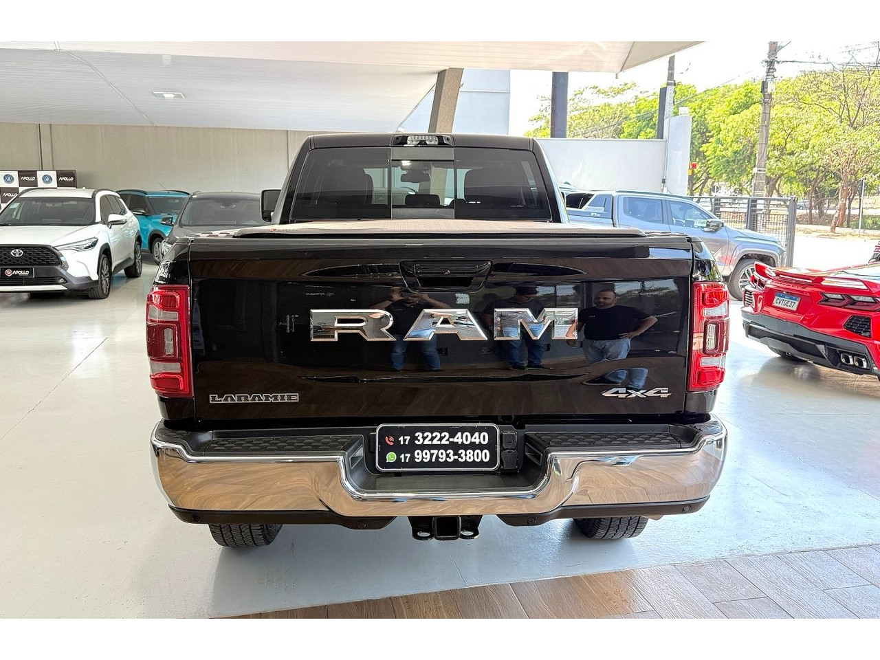 RAM 2500 6.7 I6 24V SLT CABINE DUPLA TURBO DIESEL LARAMIE 4X4 AUTOMÁTICO