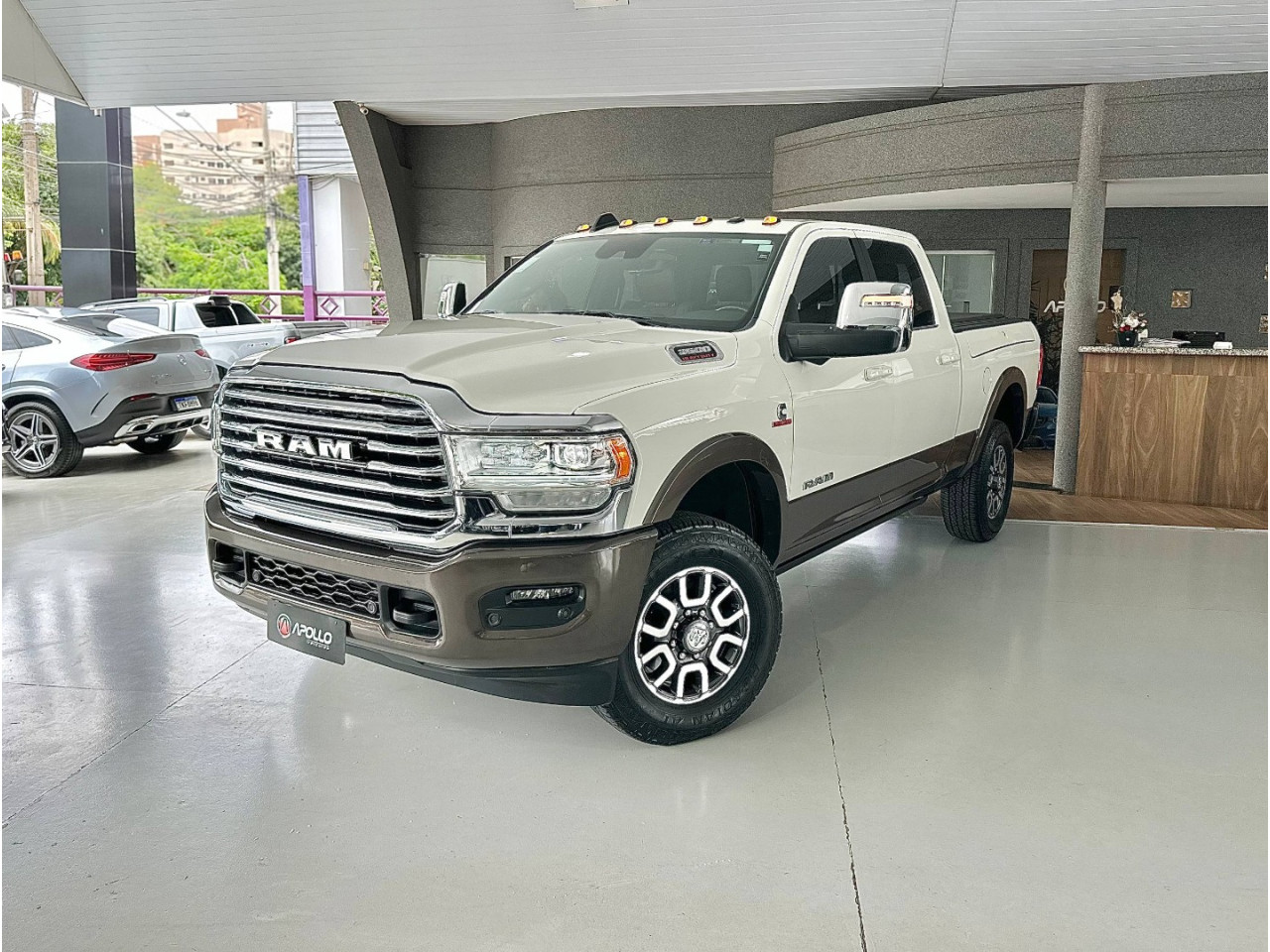 3500 6.7 I6 LIMITED LONG HORN CABINE DUPLA 4X4 TURBO DIESEL AUTOMÁTICO