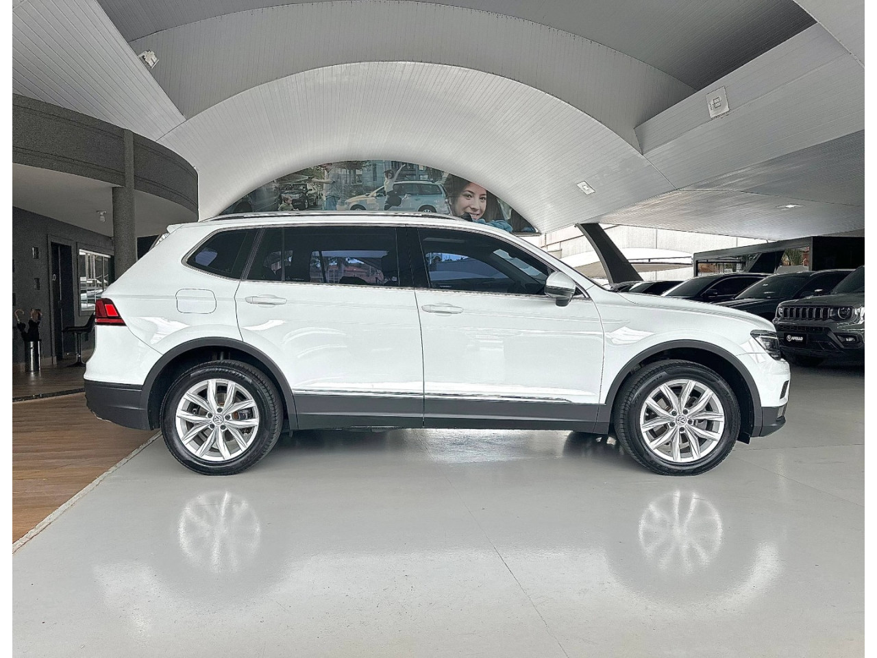 VOLKSWAGEN Tiguan 1.4 16V 4P TSI 250 FLEX TURBO COMFORTLINE AUTOMÁTICO