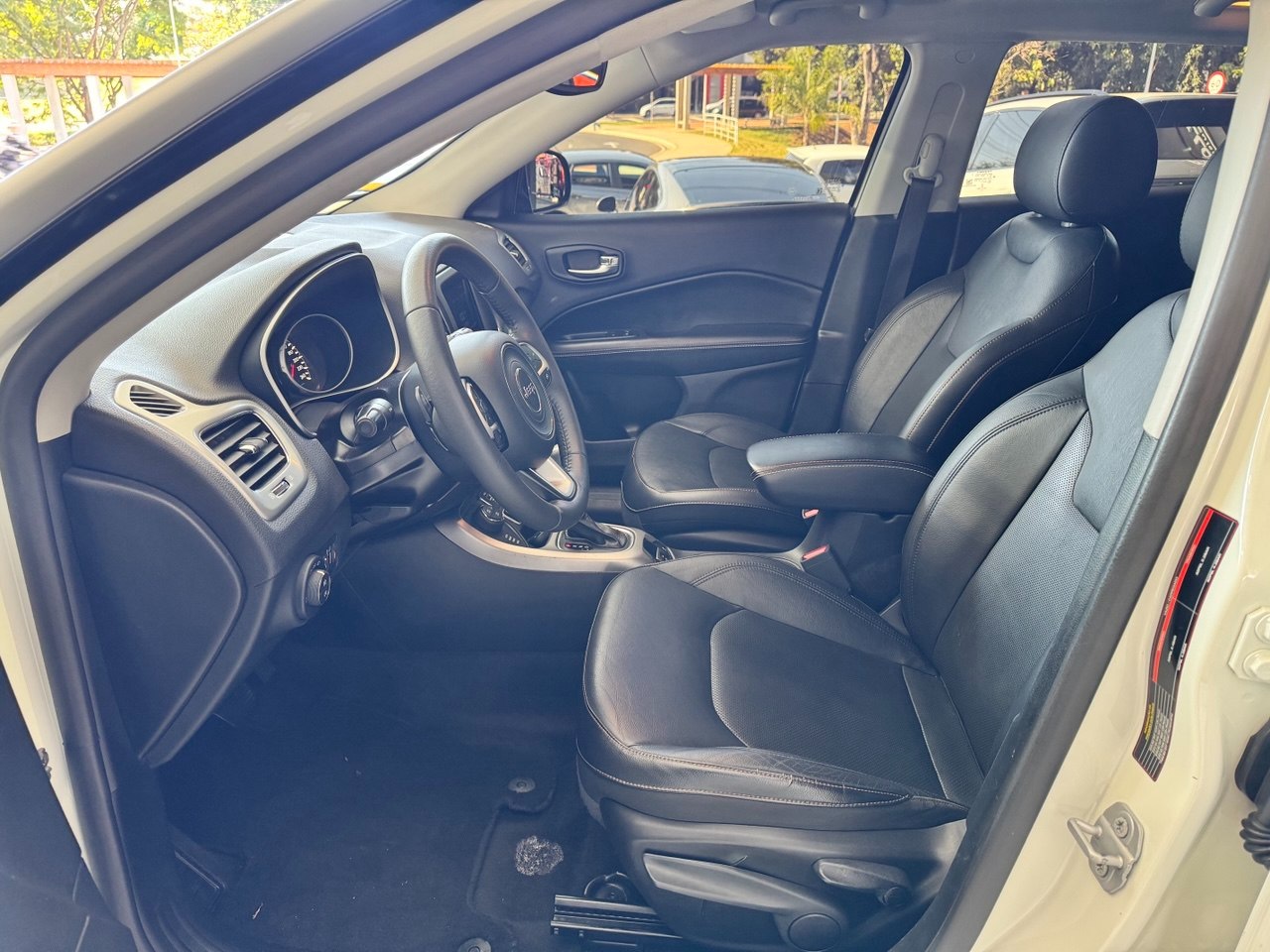 Compass 2.0 16V 4P LONGITUDE TURBO DIESEL 4X4 AUTOMÁTICO