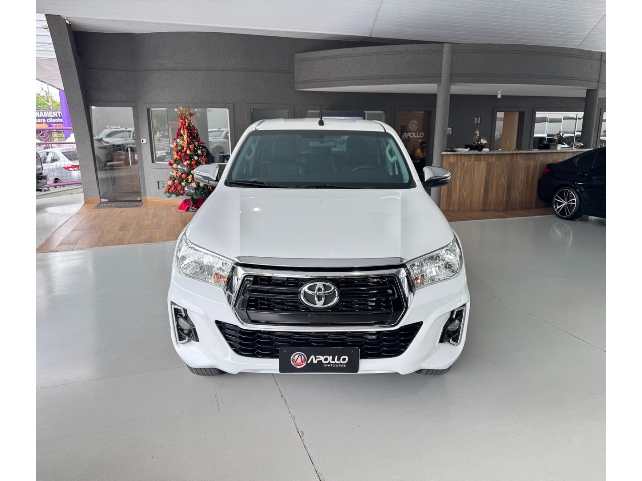 TOYOTA Hilux Caminhonete 2.7 16V 4P SRV FLEX CABINE DUPLA AUTOMÁTICO