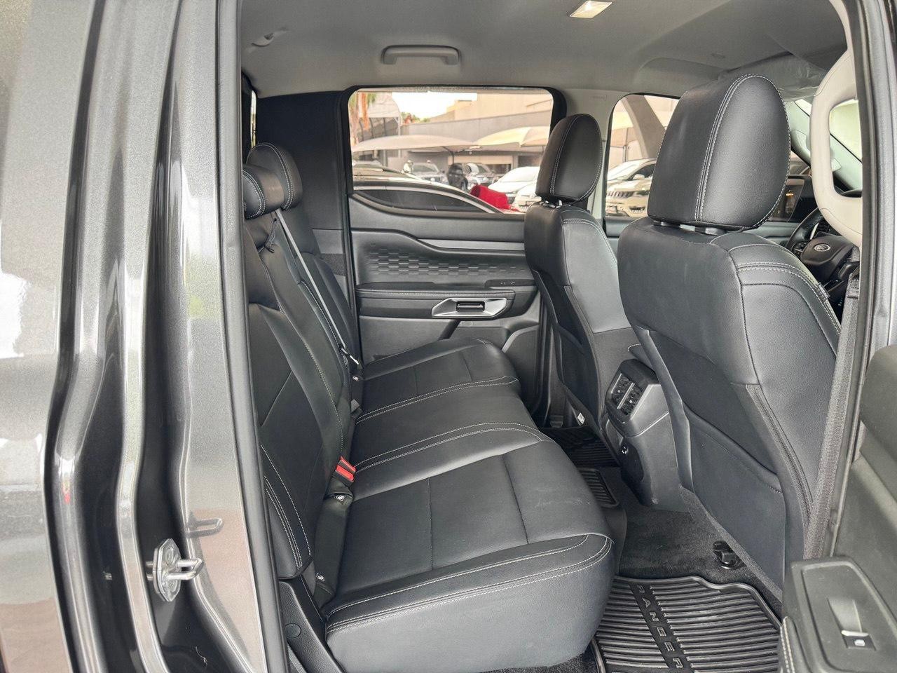 FORD Ranger 3.0 V6 4X4 LIMITED PLUS TURBO DIESEL CABINE DUPLA AUTOMÁTICO