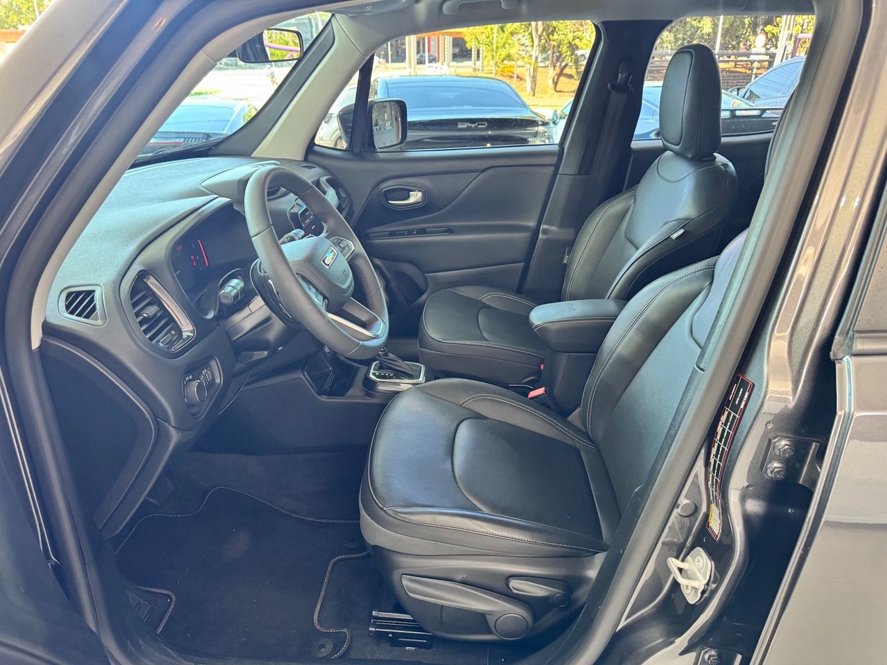 Renegade 1.3 16V 4P FLEX T270 LONGITUDE TURBO AUTOMÁTICO