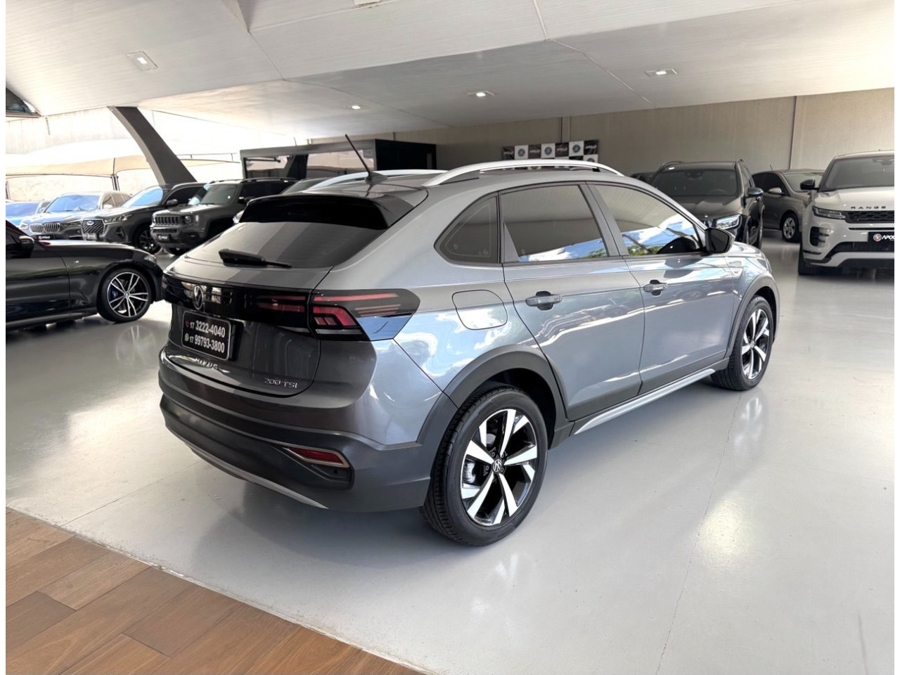 VOLKSWAGEN Nivus 1.0 4P FLEX 200 TSI HIGHLINE TURBO AUTOMÁTICO