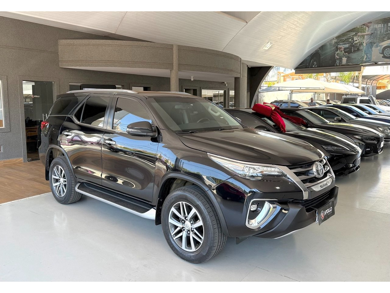 TOYOTA Hilux SW4 2.8 16V 4P SRX 4X4 7 LUGARES TURBO DIESEL AUTOMÁTICO