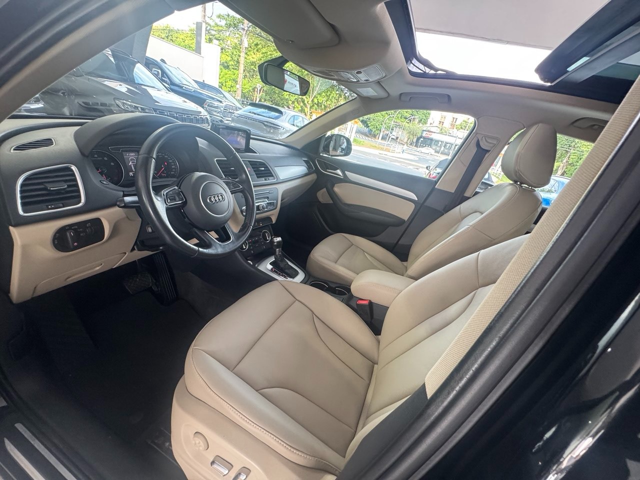 AUDI Q3 1.4 4P FLEX TFSI AMBIENTE S-TRONIC AUTOMÁTICO