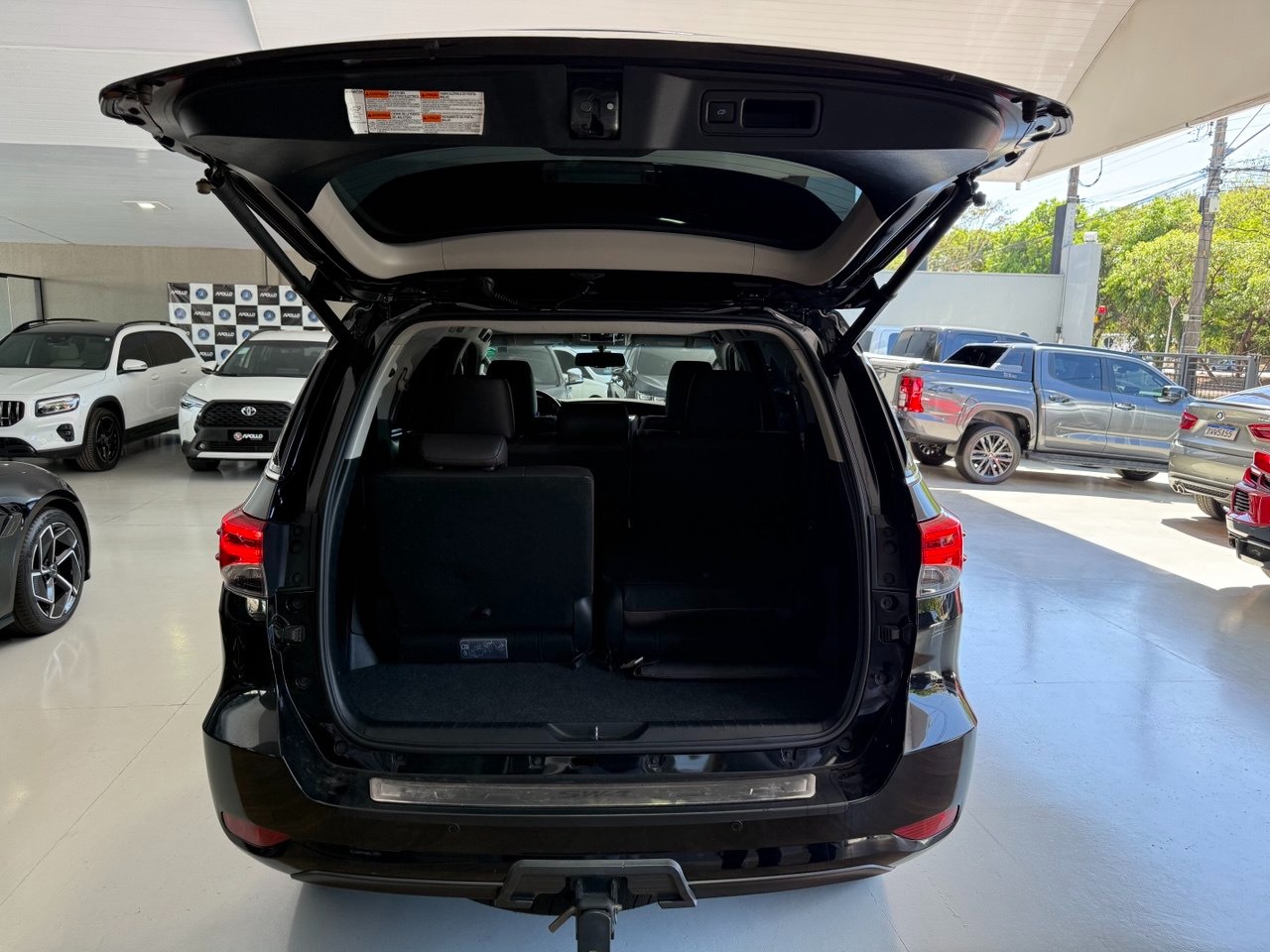 TOYOTA Hilux SW4 2.8 16V 4P SRX 4X4 7 LUGARES TURBO DIESEL AUTOMÁTICO