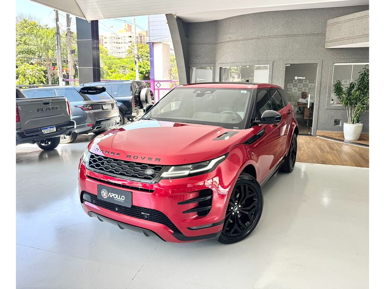 Range Rover Evoque 2.0 4P FLEX P250 R-DYNAMIC HSE AWD AUTOMÁTICO
