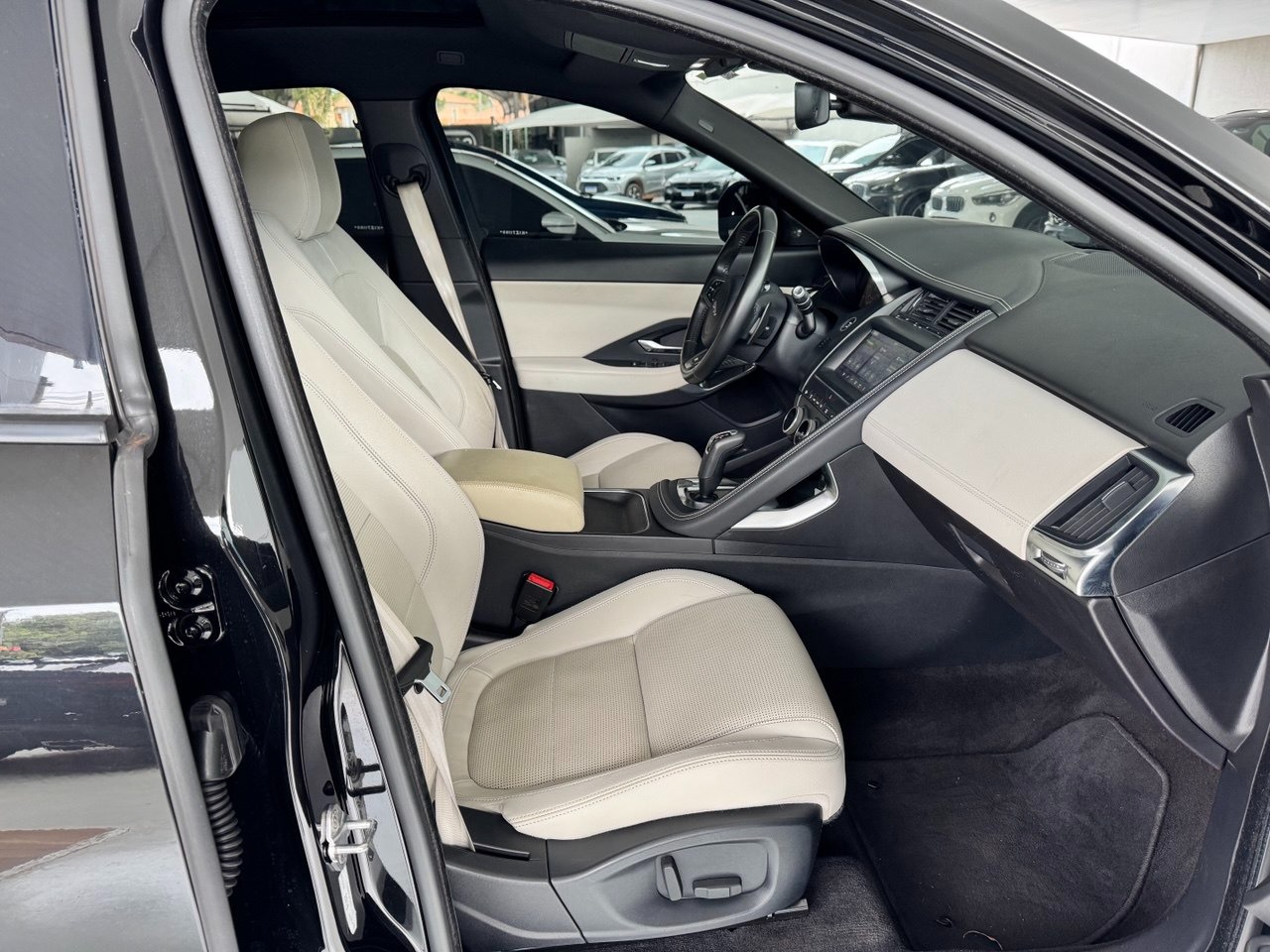 E-Pace 2.0 P250 FLEX R-DYNAMIC S AWD TURBO AUTOMÁTICO