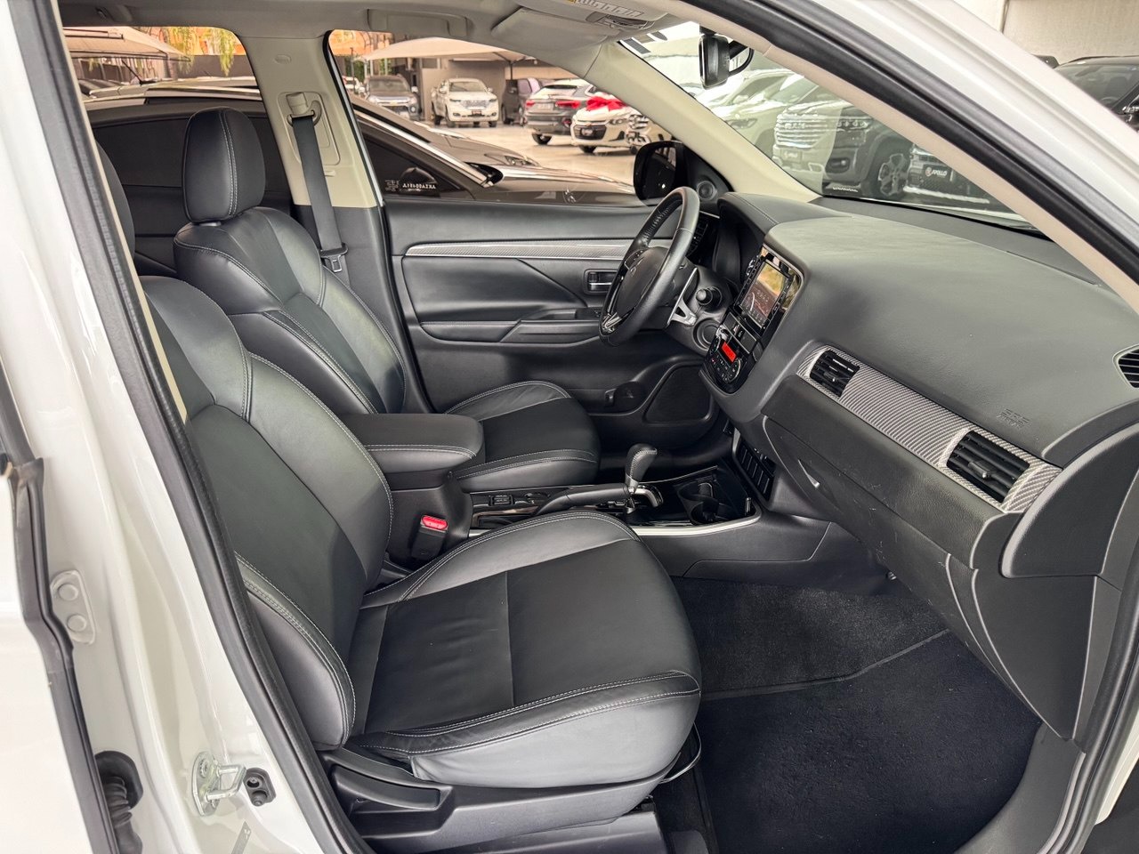 Outlander 2.0 16V 4P HPE AUTOMÁTICO