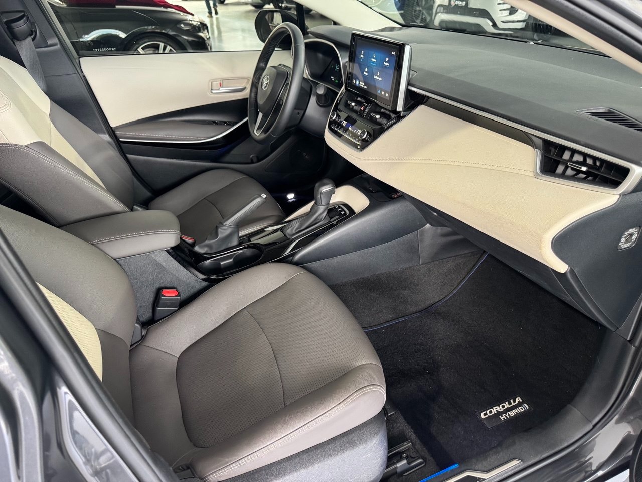 TOYOTA Corolla 1.8 16V 4P FLEX HÍBRIDO ALTIS A PREMIUM AUTOMÁTICO CVT