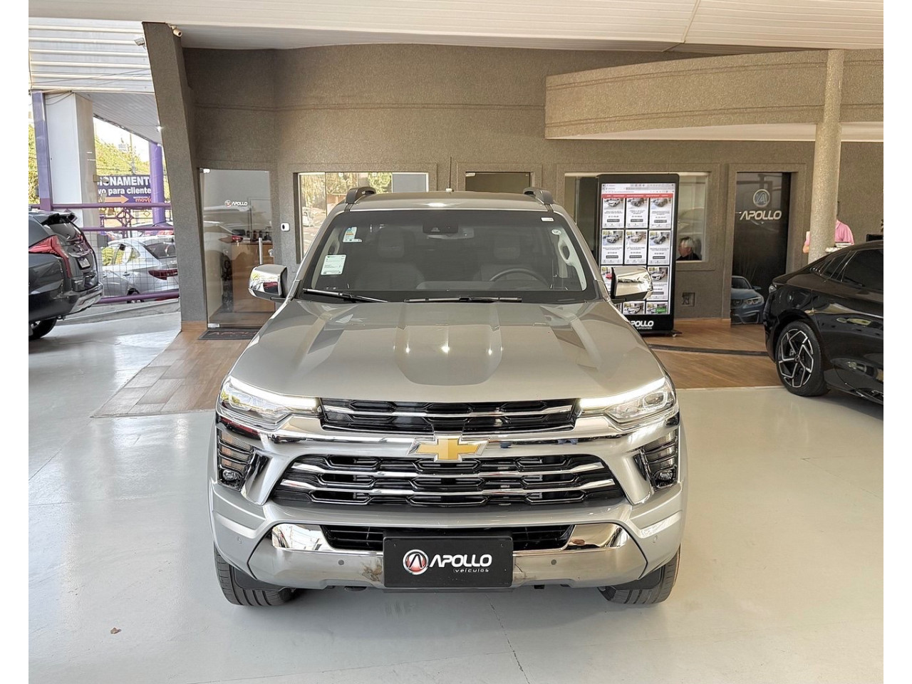 S10 2.8 12V HIGH COUNTRY CABINE DUPLA 4X4 TURBO DIESEL AUTOMÁTICO