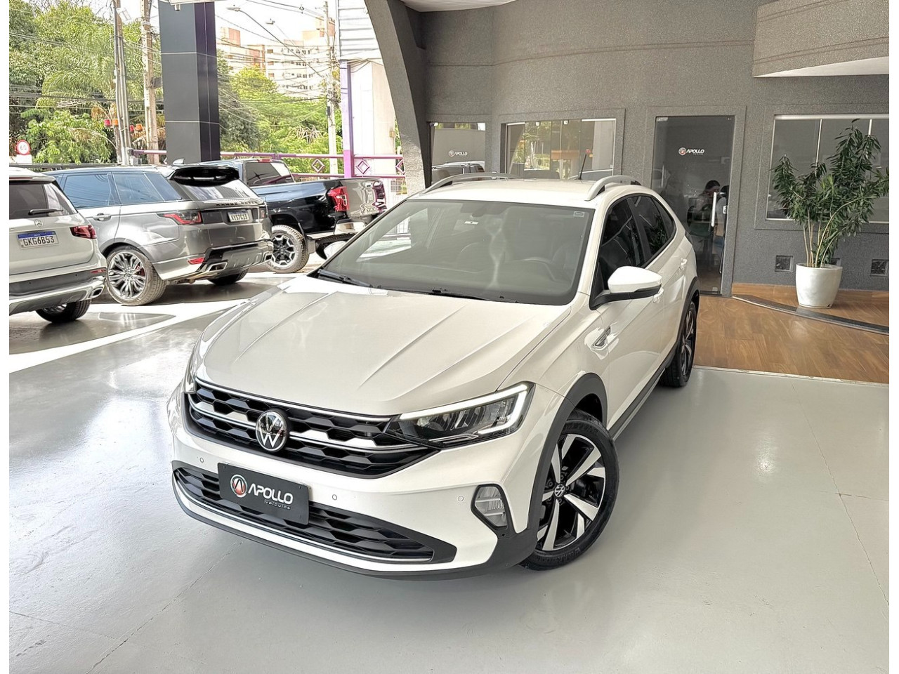 Nivus 1.0 4P FLEX 200 TSI HIGHLINE TURBO AUTOMÁTICO