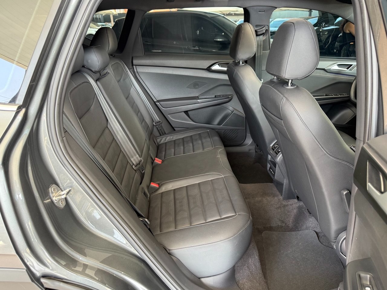 VOLKSWAGEN Taos 1.4 16V 4P FLEX 250 TSI HIGHLINE AUTOMÁTICO