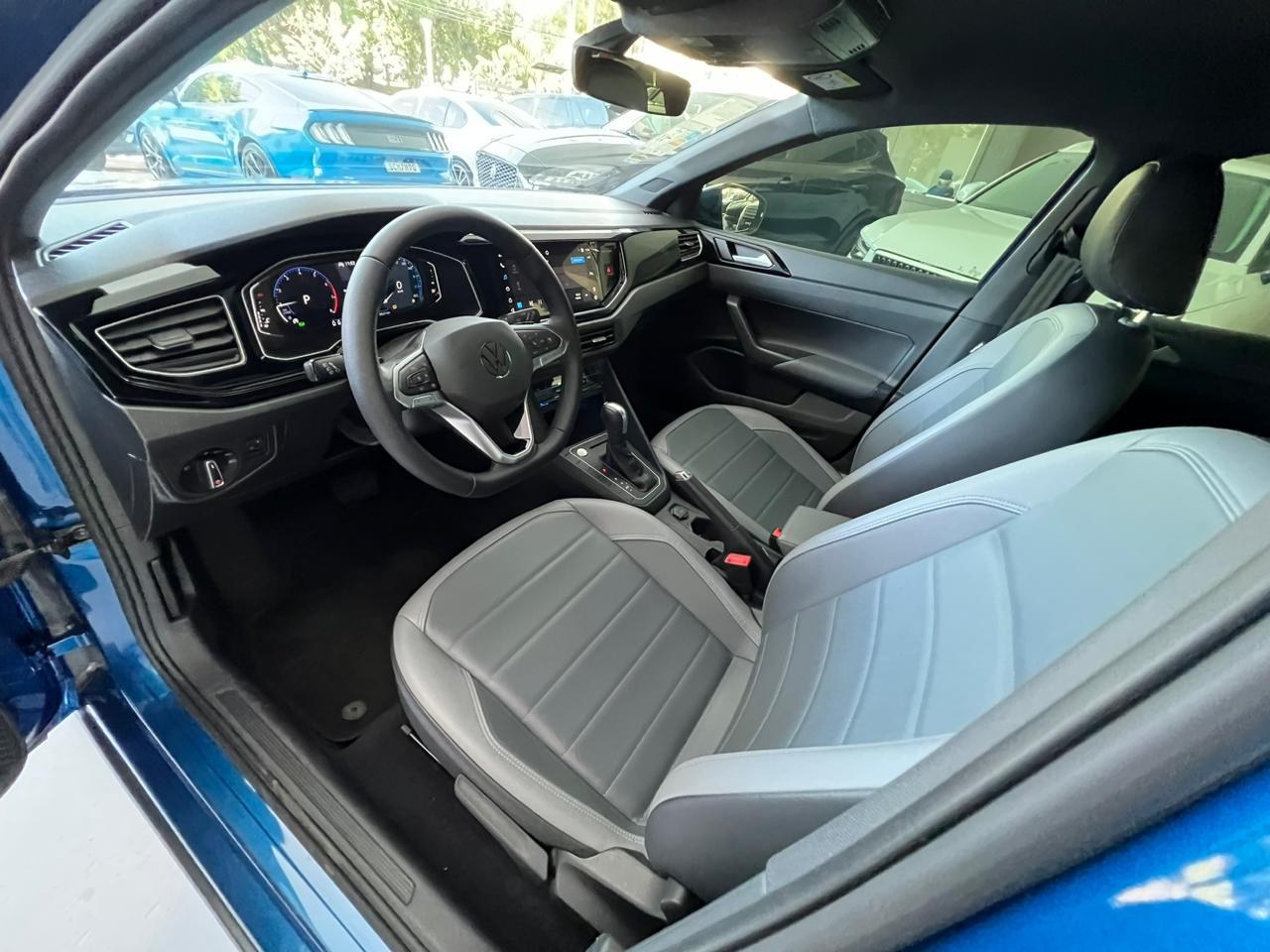 Nivus 1.0 4P FLEX 200 TSI HIGHLINE TURBO AUTOMÁTICO