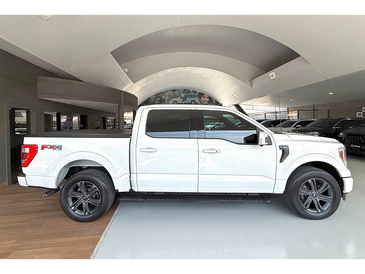 FORD F-150 5.4 V8 24V LARIAT 4X4 CABINE DUPLA AUTOMÁTICO