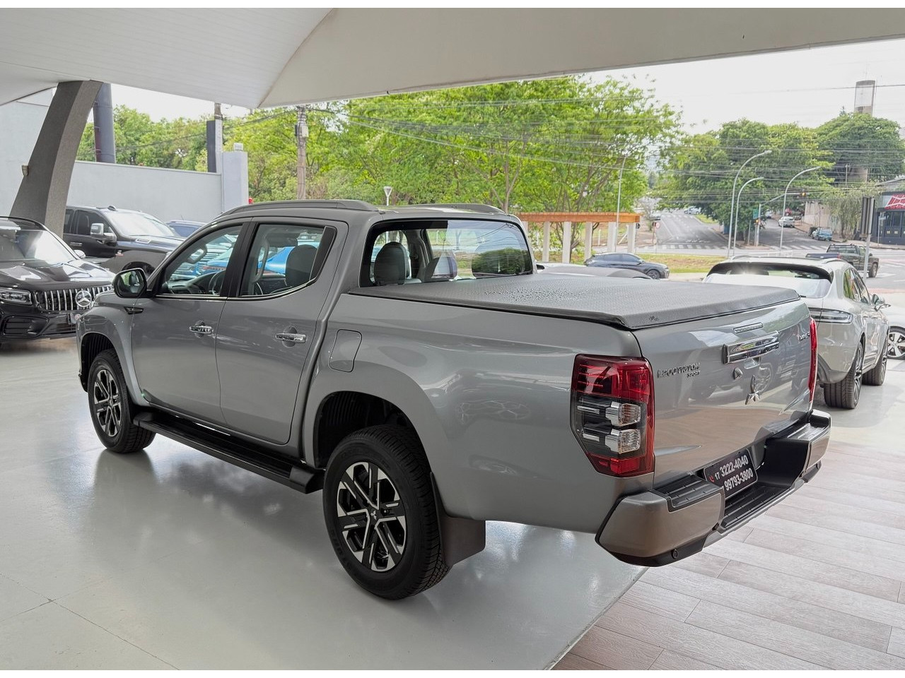 MITSUBISHI L 200 Triton 2.4 16V SPORT HPE-S 4X4 CABINE DUPLA TURBO DIESEL AUTOMÁTICO