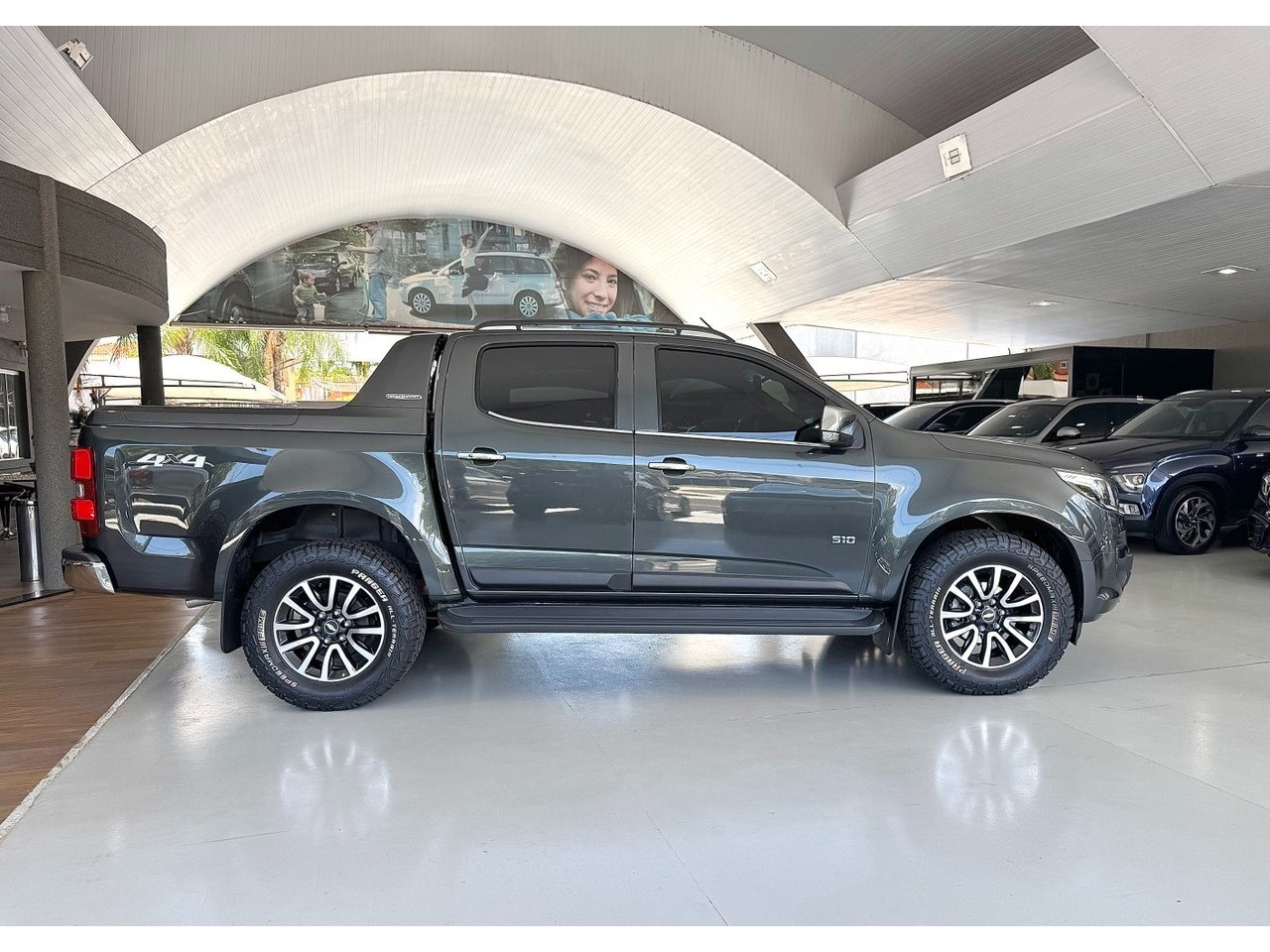 CHEVROLET S10 2.8 12V HIGH COUNTRY CABINE DUPLA 4X4 TURBO DIESEL AUTOMÁTICO