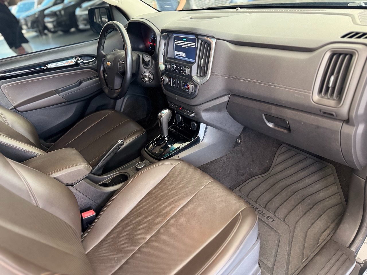 CHEVROLET S10 2.8 12V HIGH COUNTRY CABINE DUPLA 4X4 TURBO DIESEL AUTOMÁTICO