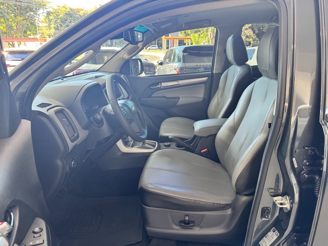 S10 2.8 16V Z71 CABINE DUPLA 4X4 TURBO DIESEL AUTOMÁTICO