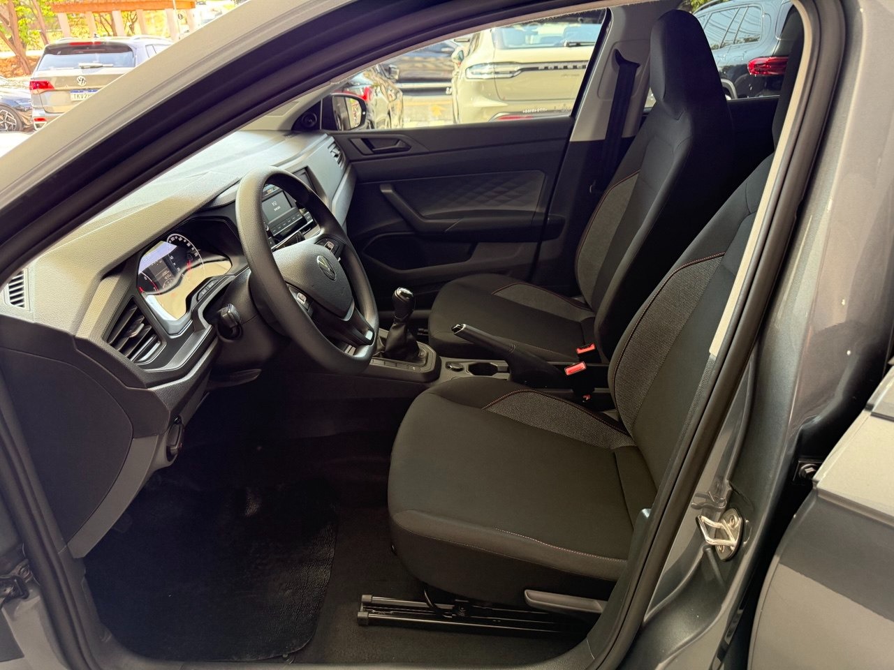 VOLKSWAGEN Polo Hatch 1.0 12V 4P MPI TRACK 1st EDITION