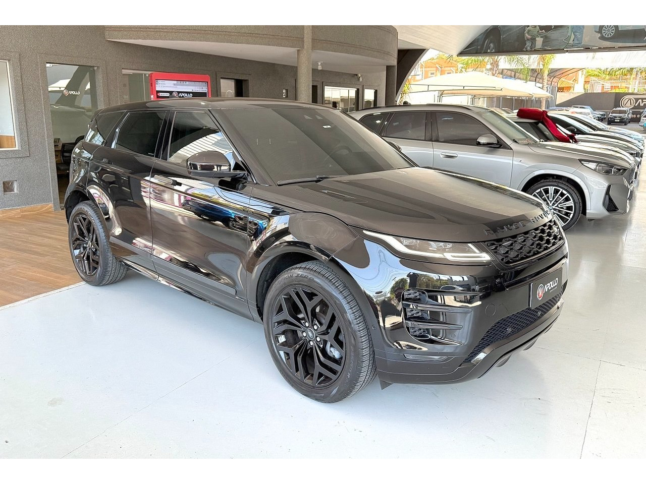 Range Rover Evoque 2.0 4P FLEX P250 R-DYNAMIC SE AWD AUTOMÁTICO