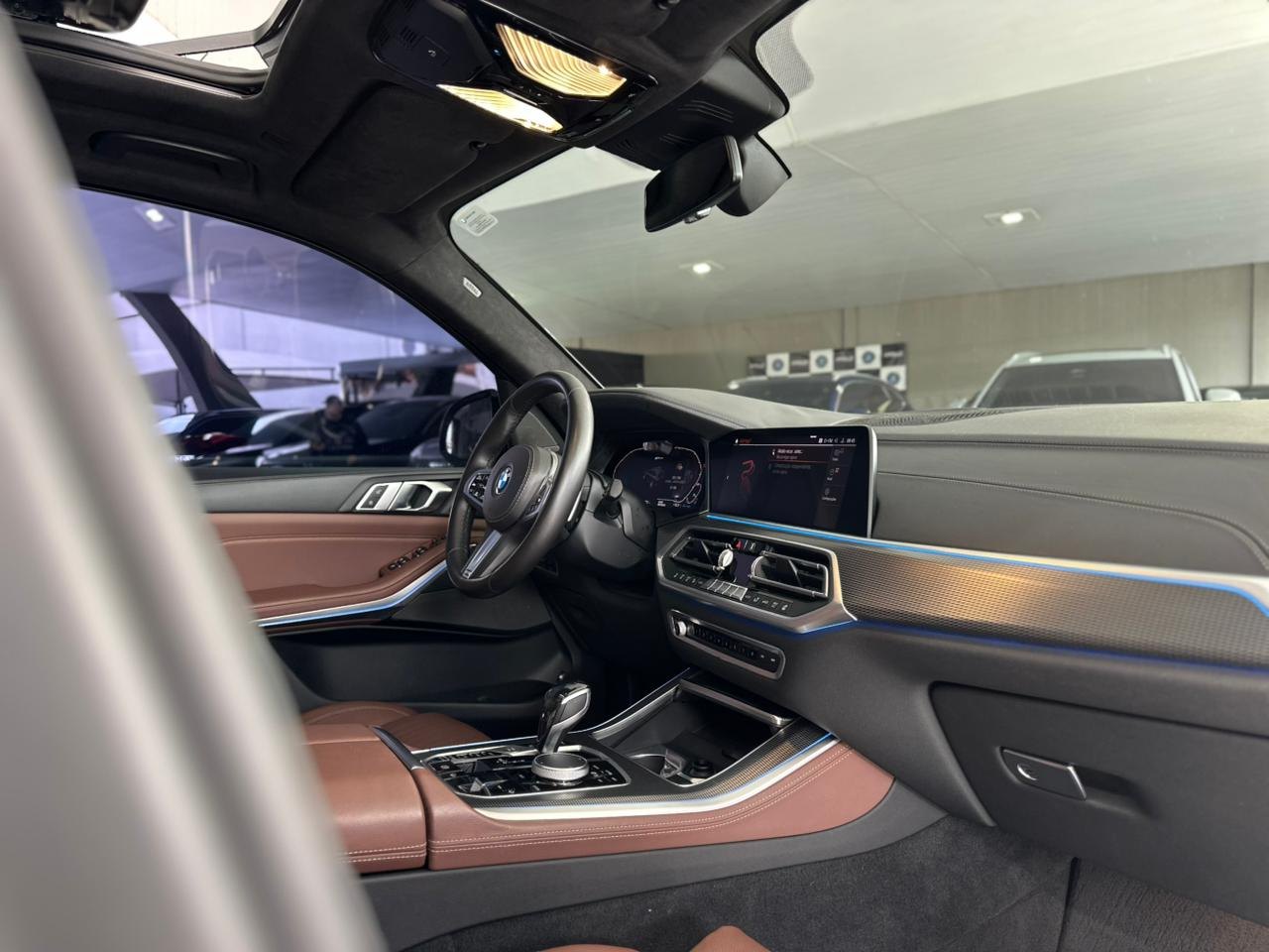 BMW X5 3.0 I6 32V 4P TURBO HÍBRIDO XDRIVE45E M SPORT AUTOMÁTICO