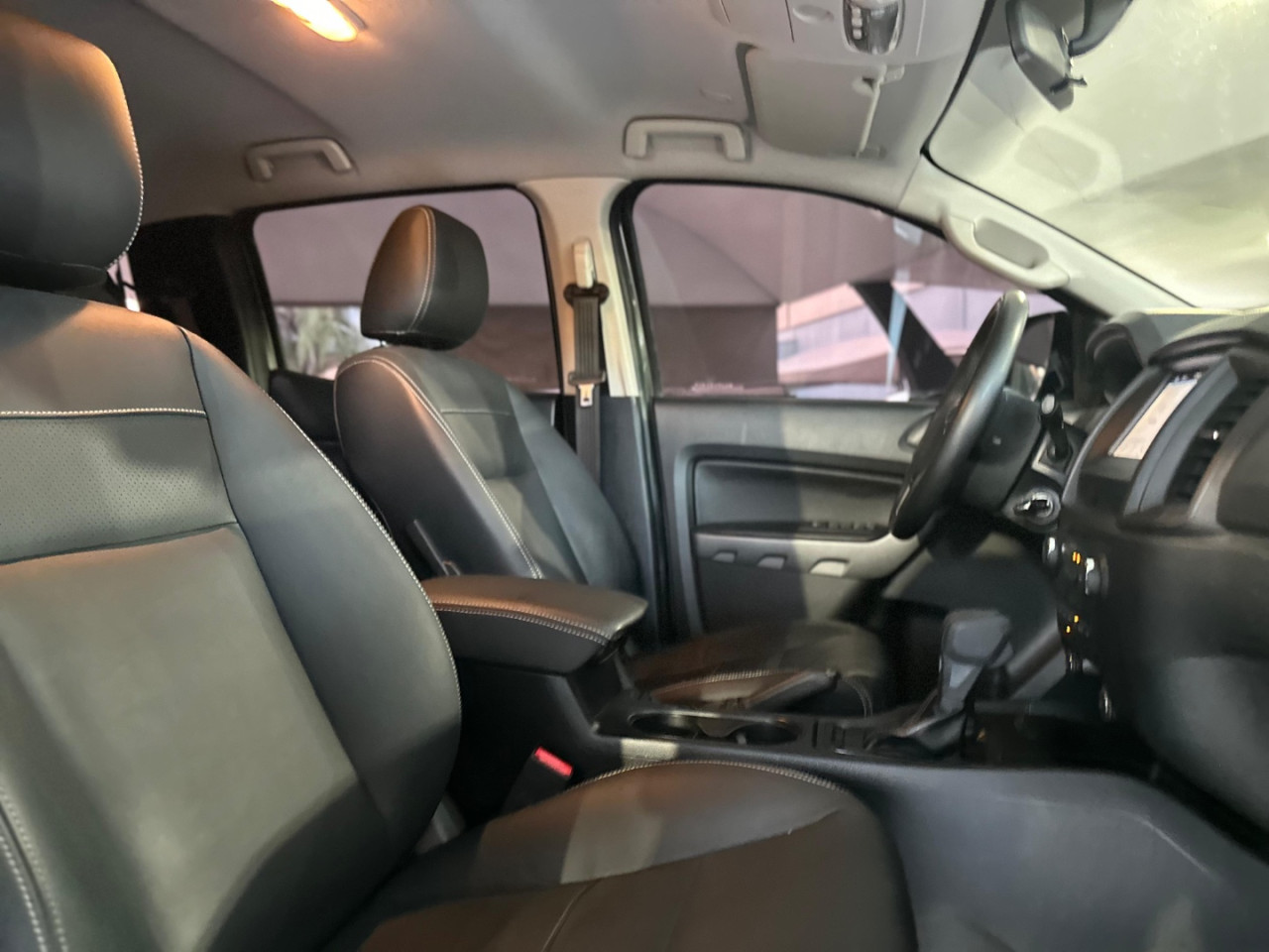 FORD Ranger 2.2 16V XLS DIESEL 4X4 CABINE DUPLA AUTOMÁTICO