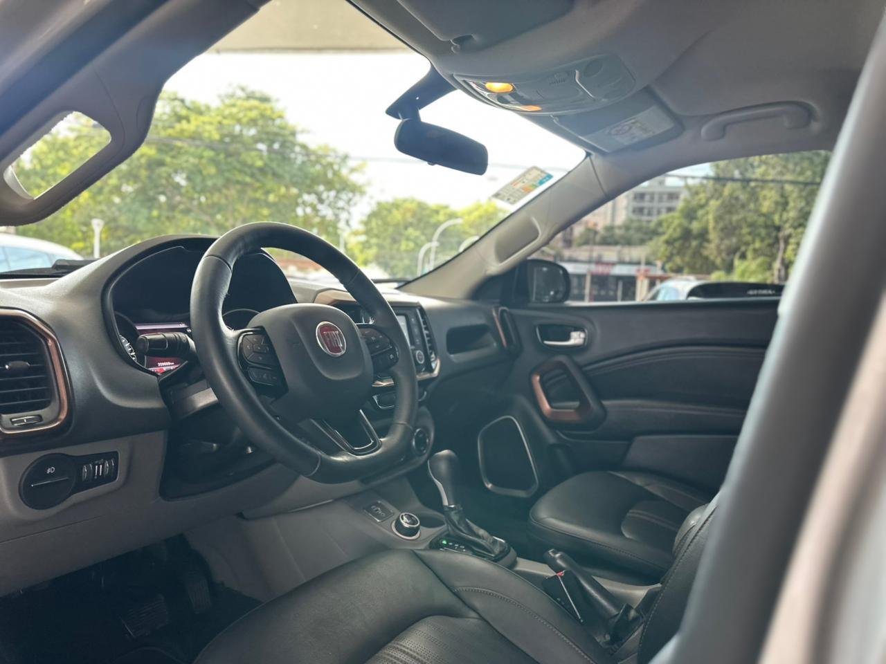 FIAT Toro 2.0 16V 4P VOLCANO 4WD TURBO DIESEL AUTOMÁTICO