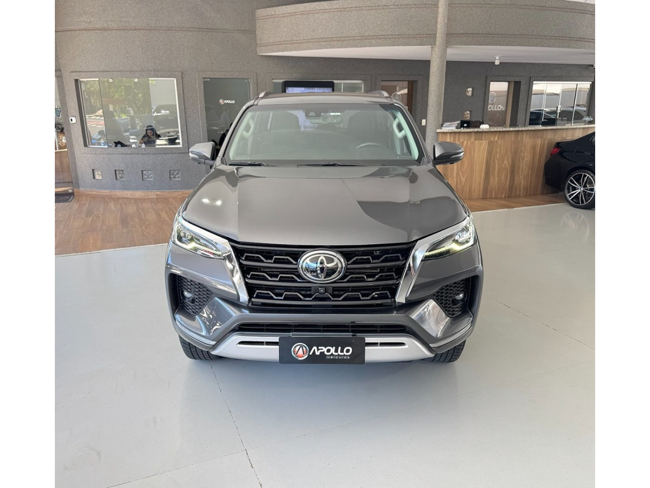 TOYOTA Hilux SW4 2.8 16V 4P SRX 4X4 7 LUGARES TURBO DIESEL AUTOMÁTICO