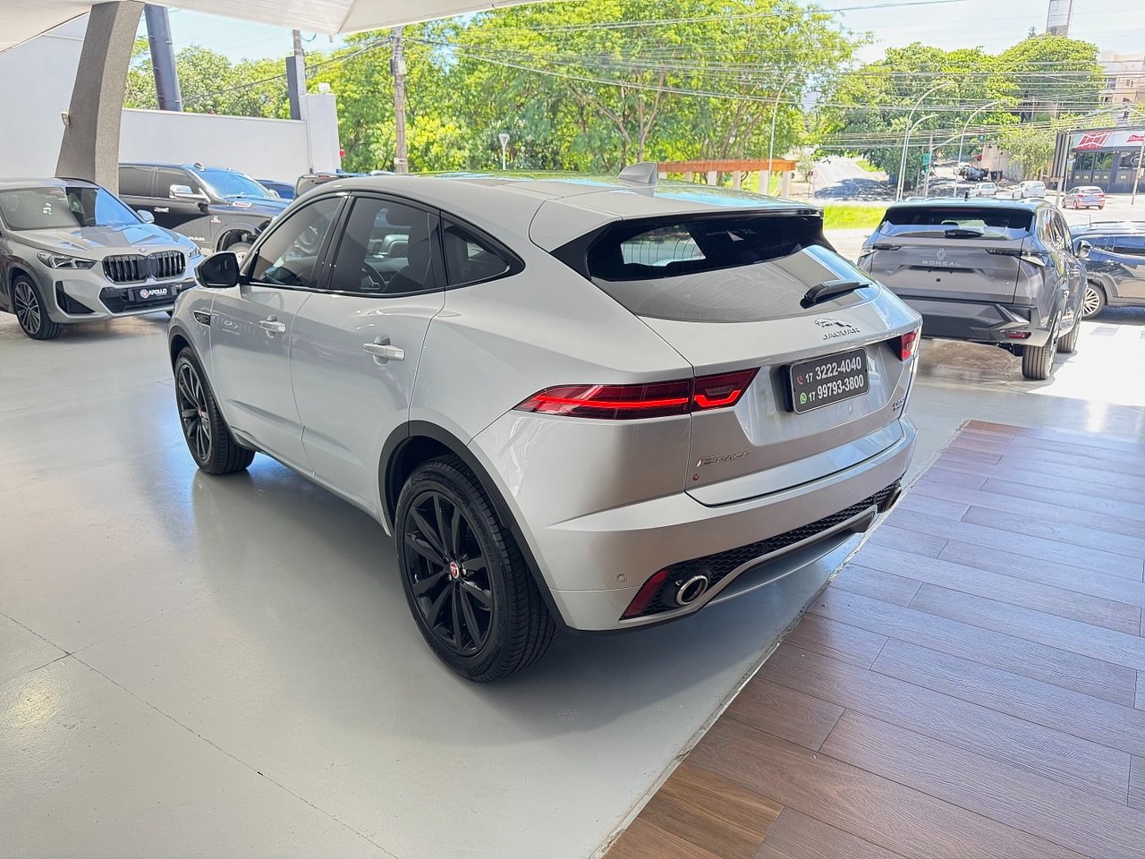 JAGUAR E-Pace 2.0 16V 4P P300 R-DYNAMIC S AWD TURBO AUTOMÁTICO