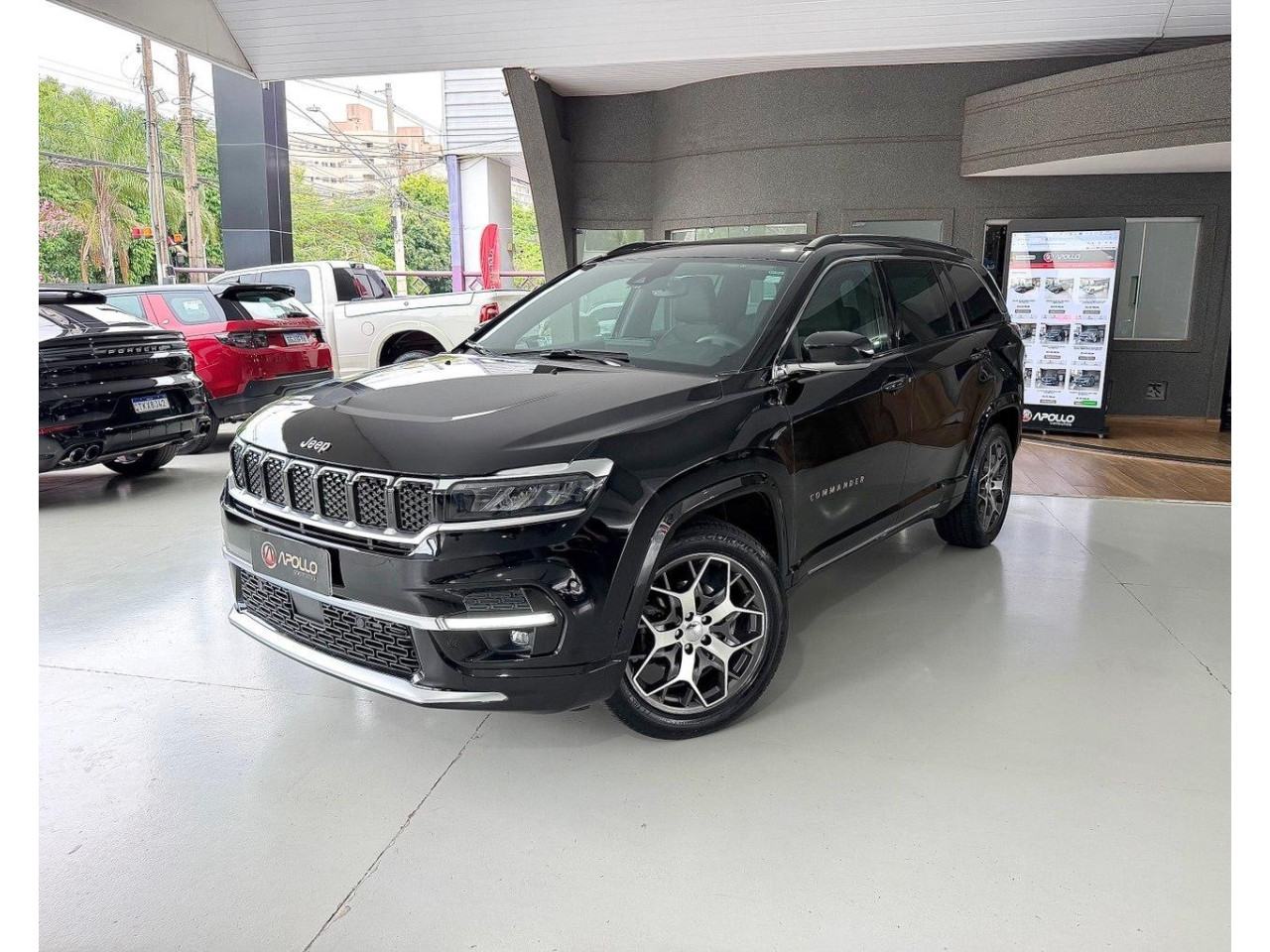 Commander 1.3 16V 4P FLEX T270 OVERLAND TURBO AUTOMÁTICO AT6