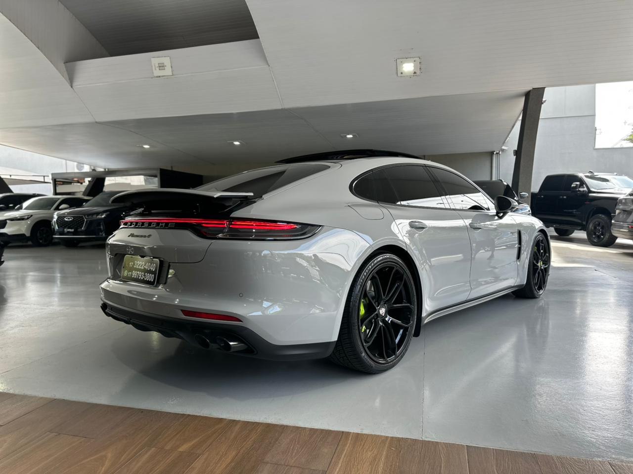 PORSCHE Panamera 2.9 V6 24V 4P FLEX PLATINUM EDITION 4 E-HYBRID 4X4 TURBO PDK AUTOMÁTICO
