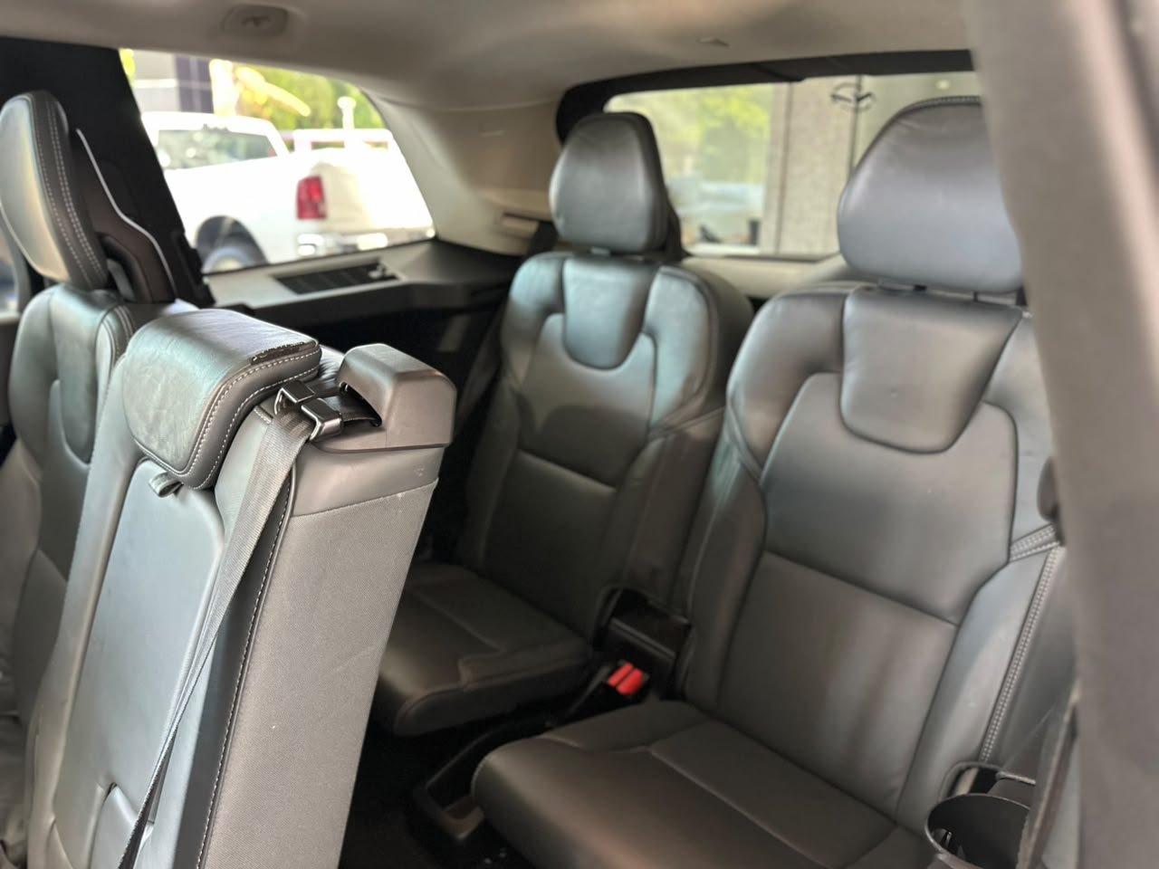 VOLVO XC90 2.0 4P MOMENTUM 4X4 TURBO AUTOMÁTICO