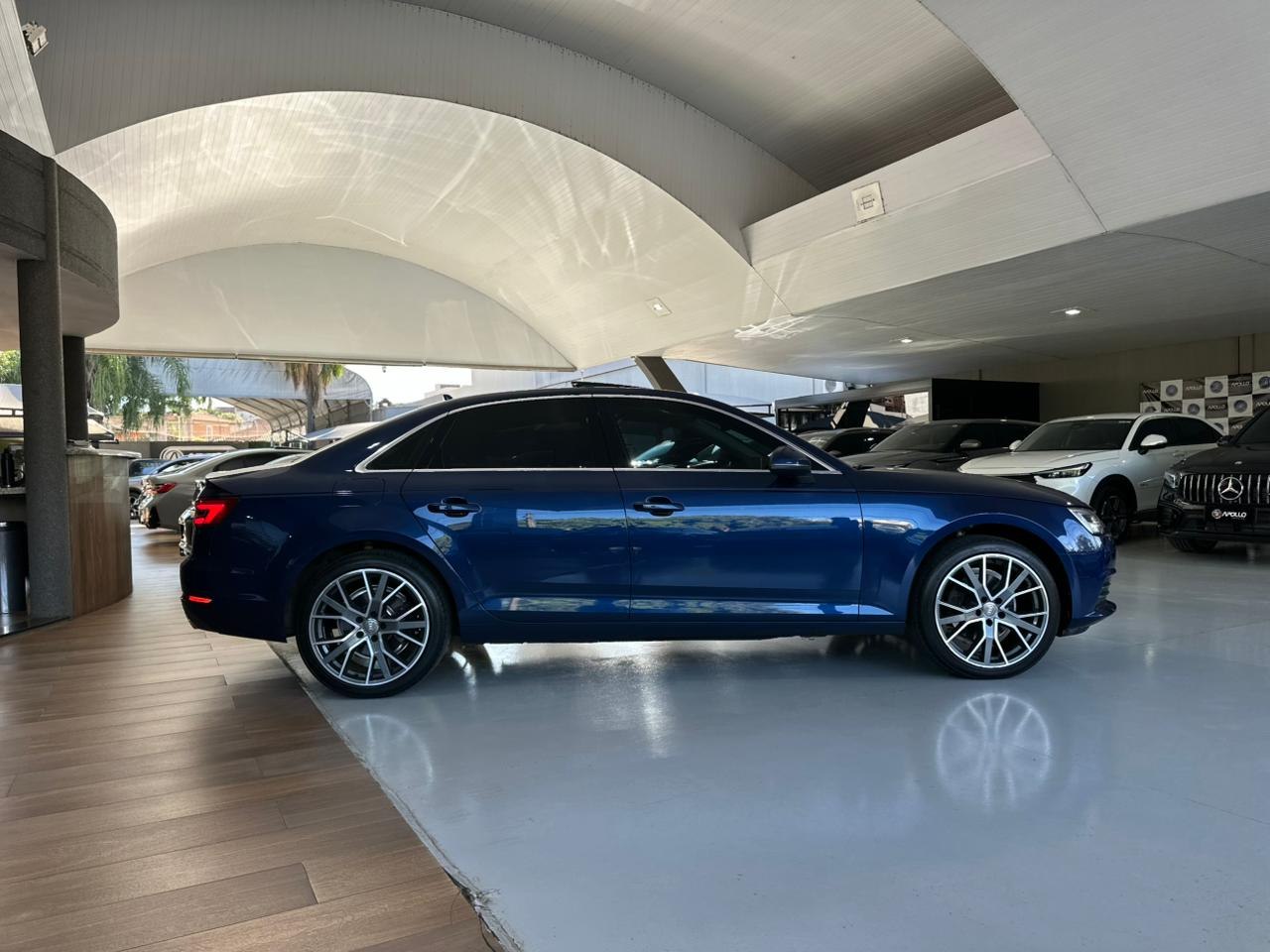 AUDI A4 2.0 16V 4P TFSI LAUNCH EDITION S-TRONIC AUTOMÁTICO