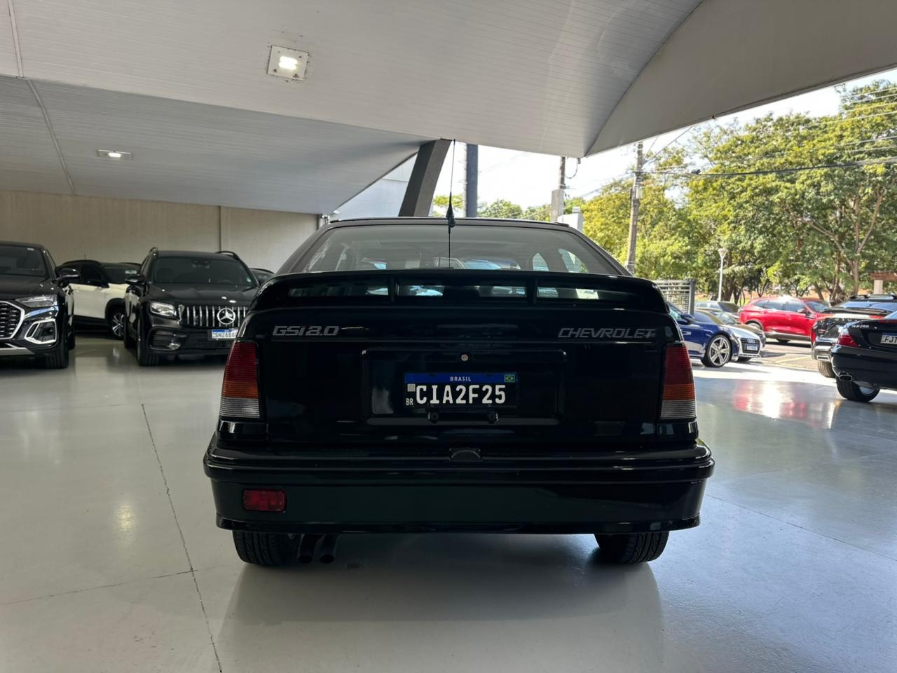 CHEVROLET Kadett 2.0 GSI