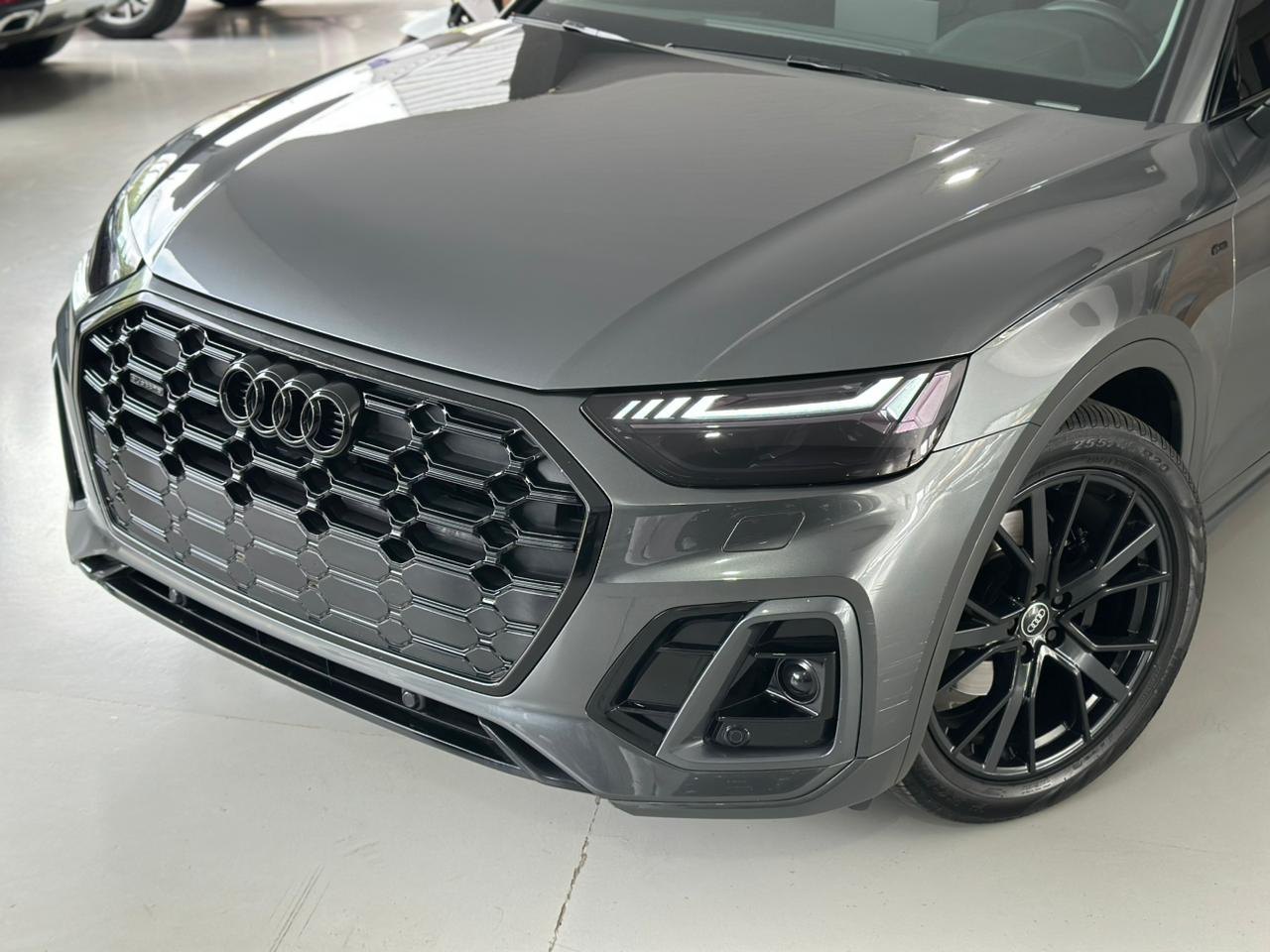 AUDI Q5 2.0 16V 4P TFSI S-LINE QUATTRO S-TRONIC AUTOMÁTICO