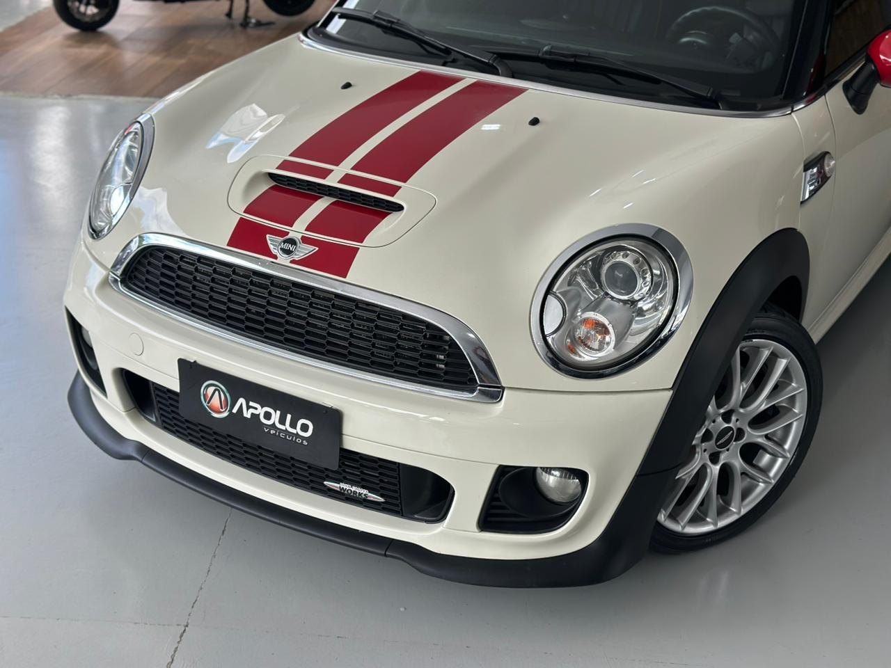 MINI John Cooper Works 1.6 16V COUPE TURBO AUTOMÁTICO