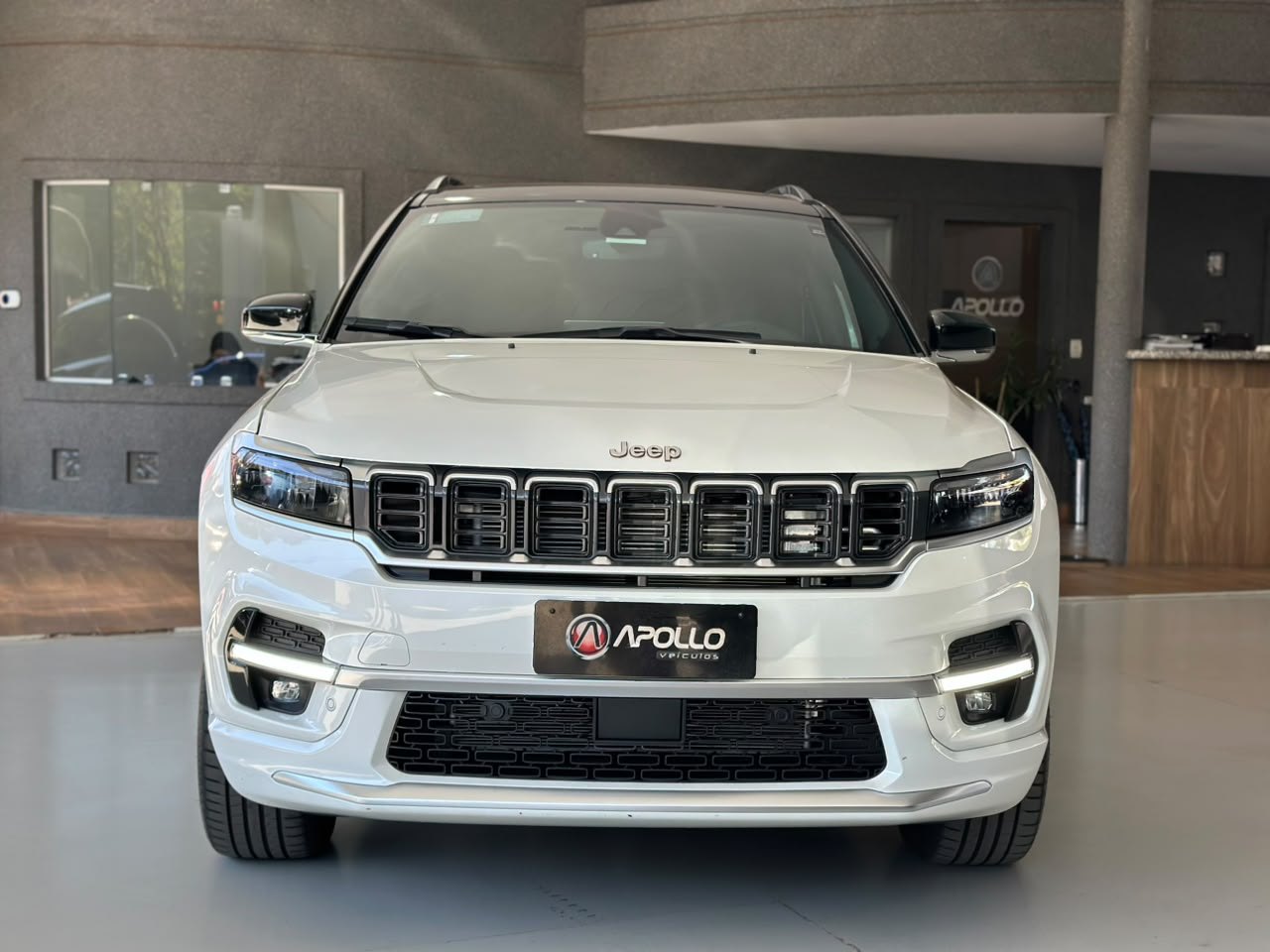 JEEP Commander 2.0 16V 4P HURRICANE 4 OVERLAND TURBO 4X4 AUTOMÁTICO AT9